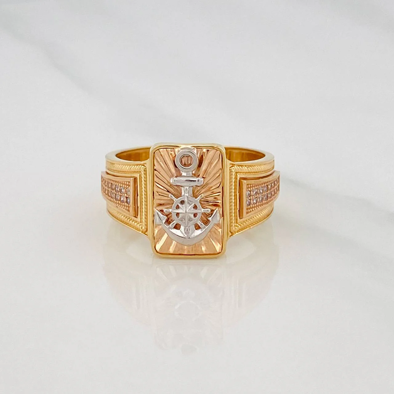 Anillo Ancla 8.1g / T10 1/2 Tres Oros 18K