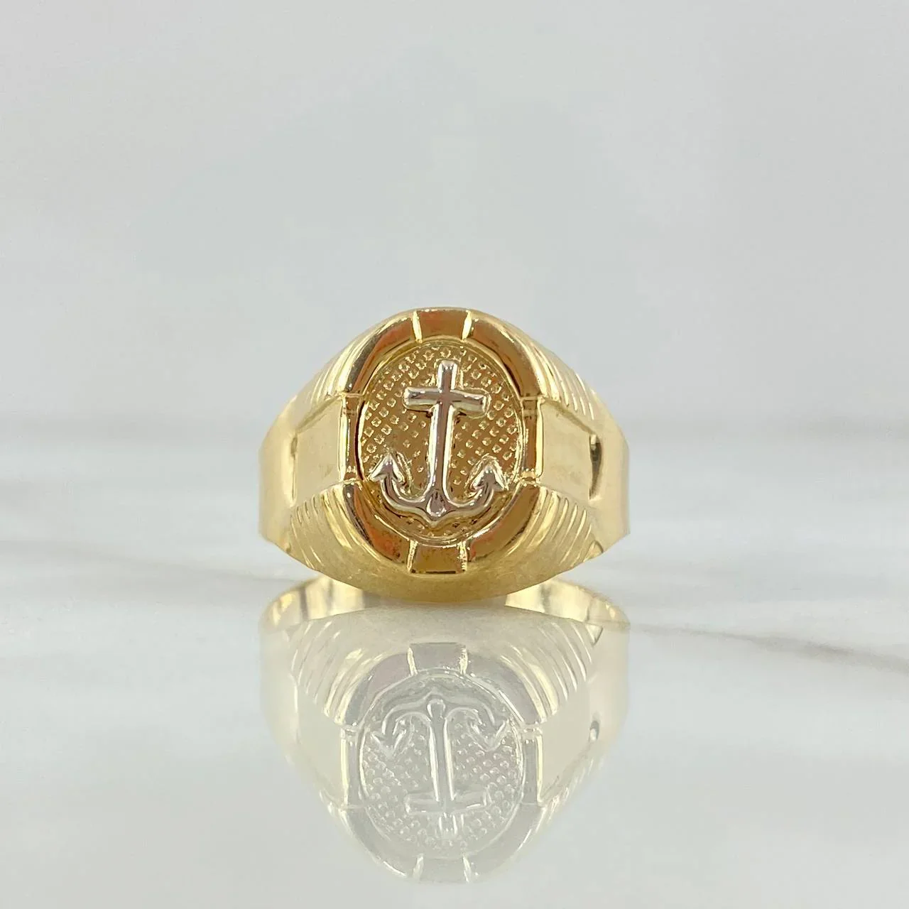 Anillo Ancla Marco Ovalado 3.75 g / T10 3/4 Dos Oros Amarillo Blanco 18K