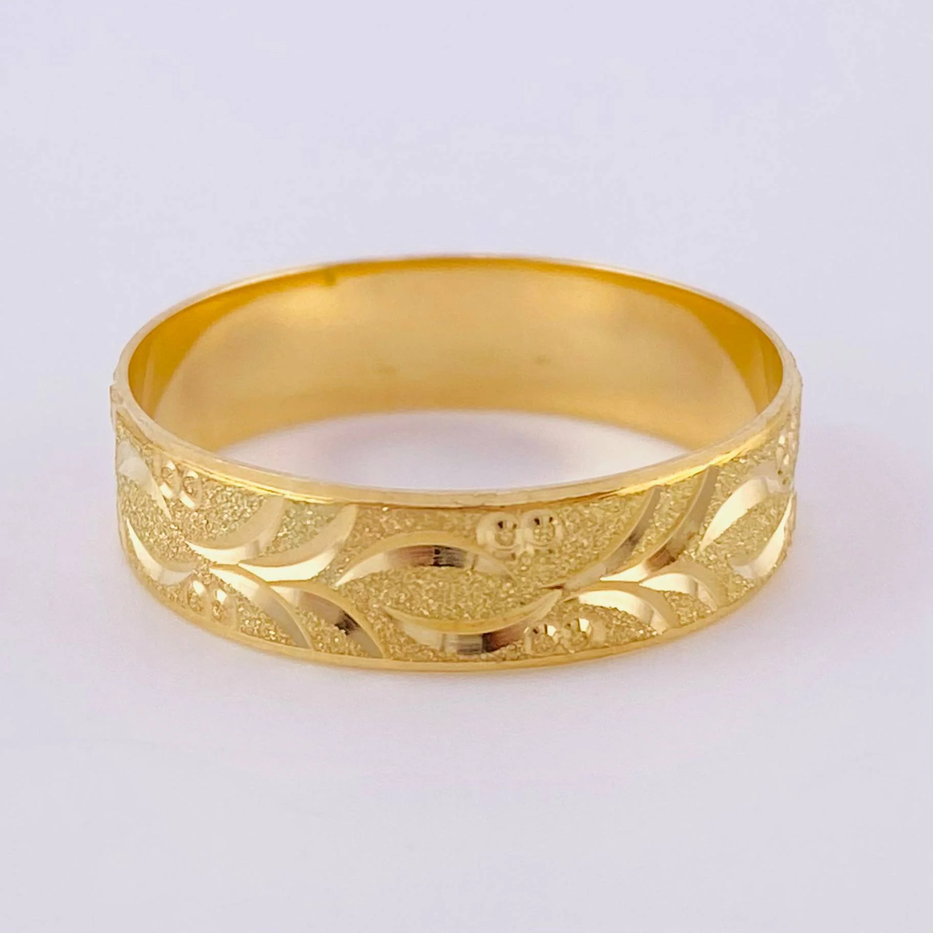 Anillo Argolla liana de hidra mate 3.1g / T6 1/4 Oro Amarillo 18K