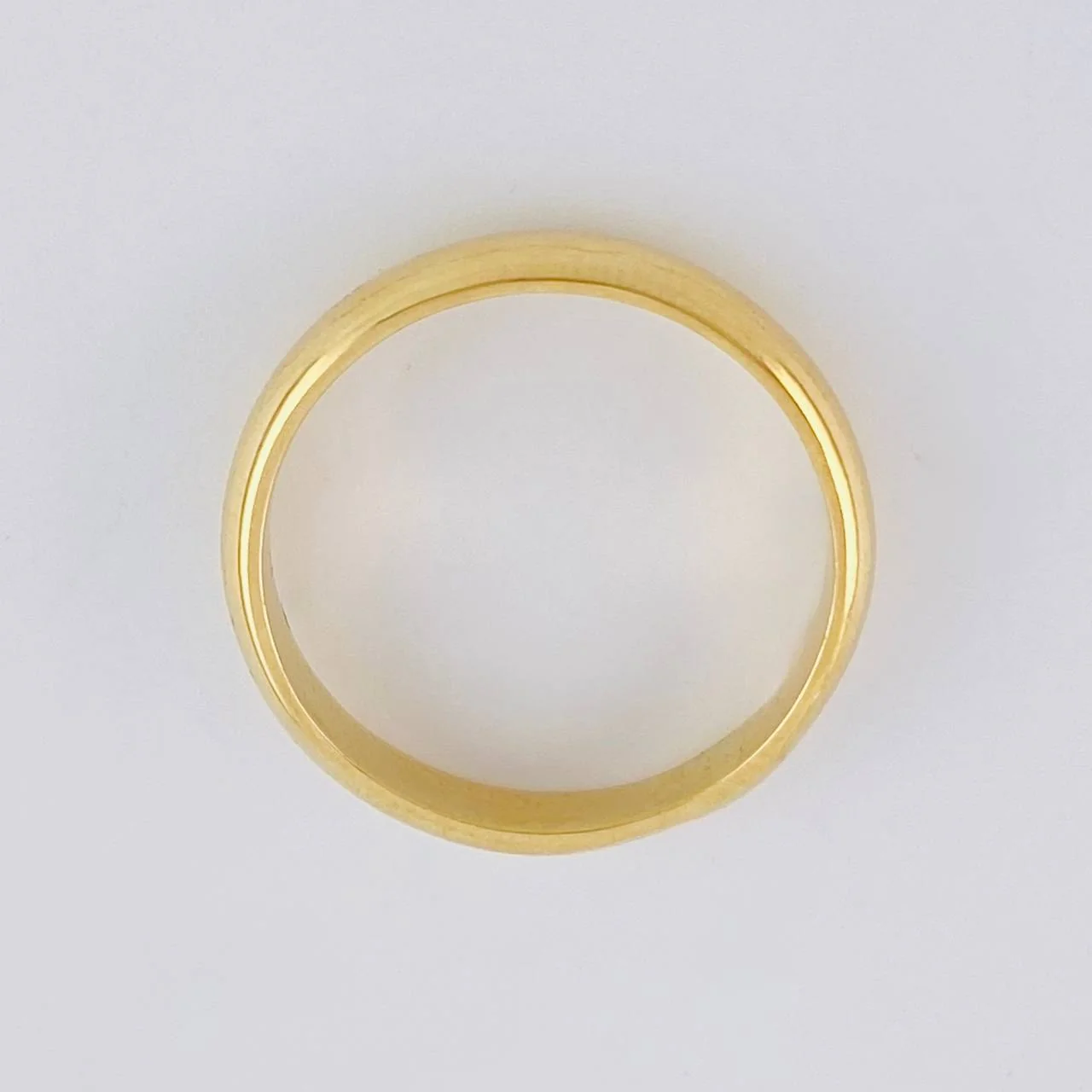 Anillo Argolla Lisa Media Caña 1.35g / T7 3/4 Oro Amarillo 18K - Image 4