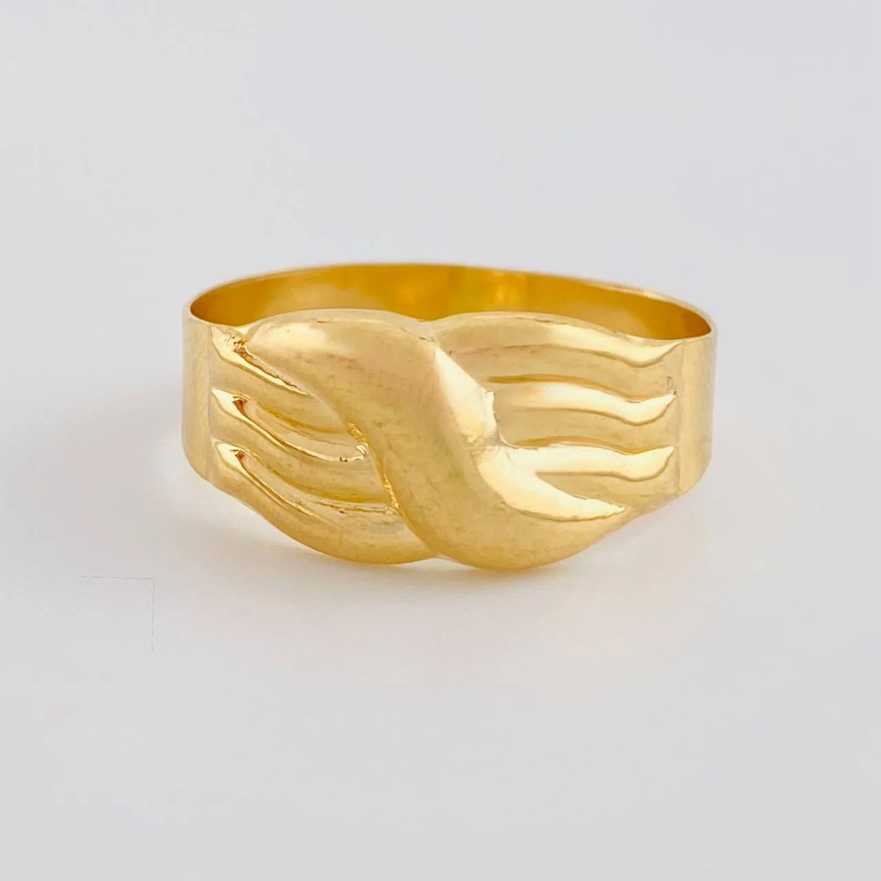 Anillo Carril Trio Olas 1.85 g / T8 1/2 Oro Amarillo 18K