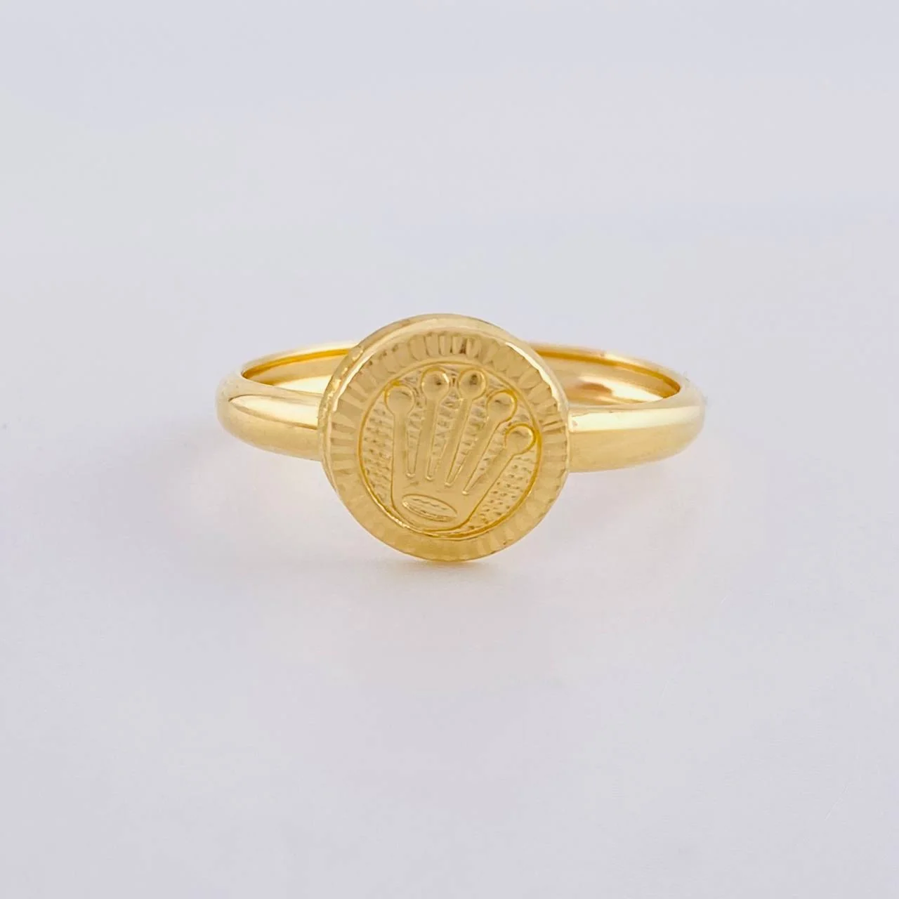 Anillo Circular Corona Diamantada 1.1g / T8 1/4 Oro Amarillo 18K