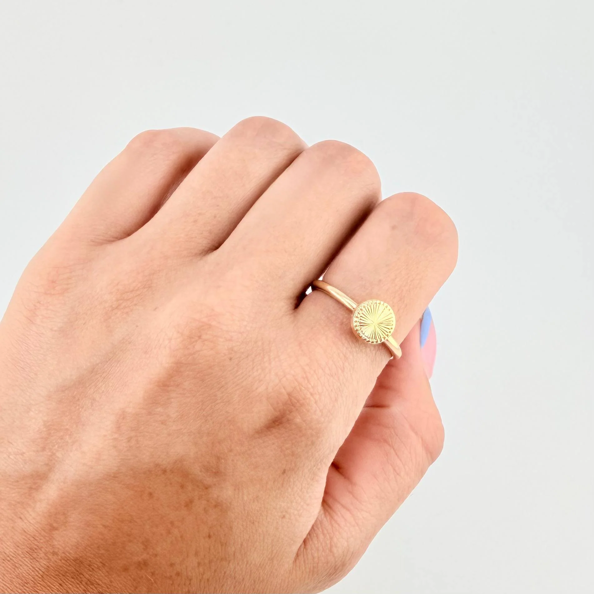 Anillo Circular Diamantado Bordeado 1.3gr / T6 3/4 / Oro Amarillo 18K - Image 4