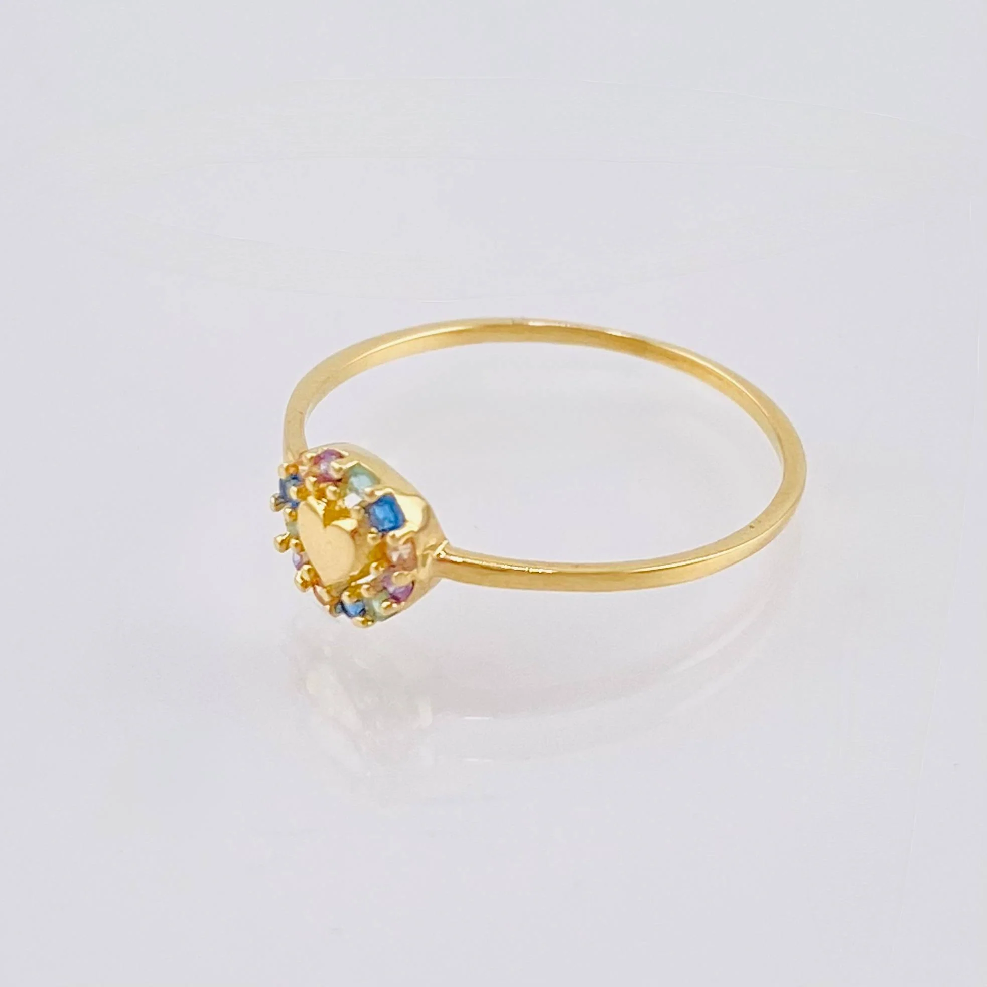 Anillo Circulo Corazón 0.95 g / T6 1/4 Oro Amarillo 18K - Image 2