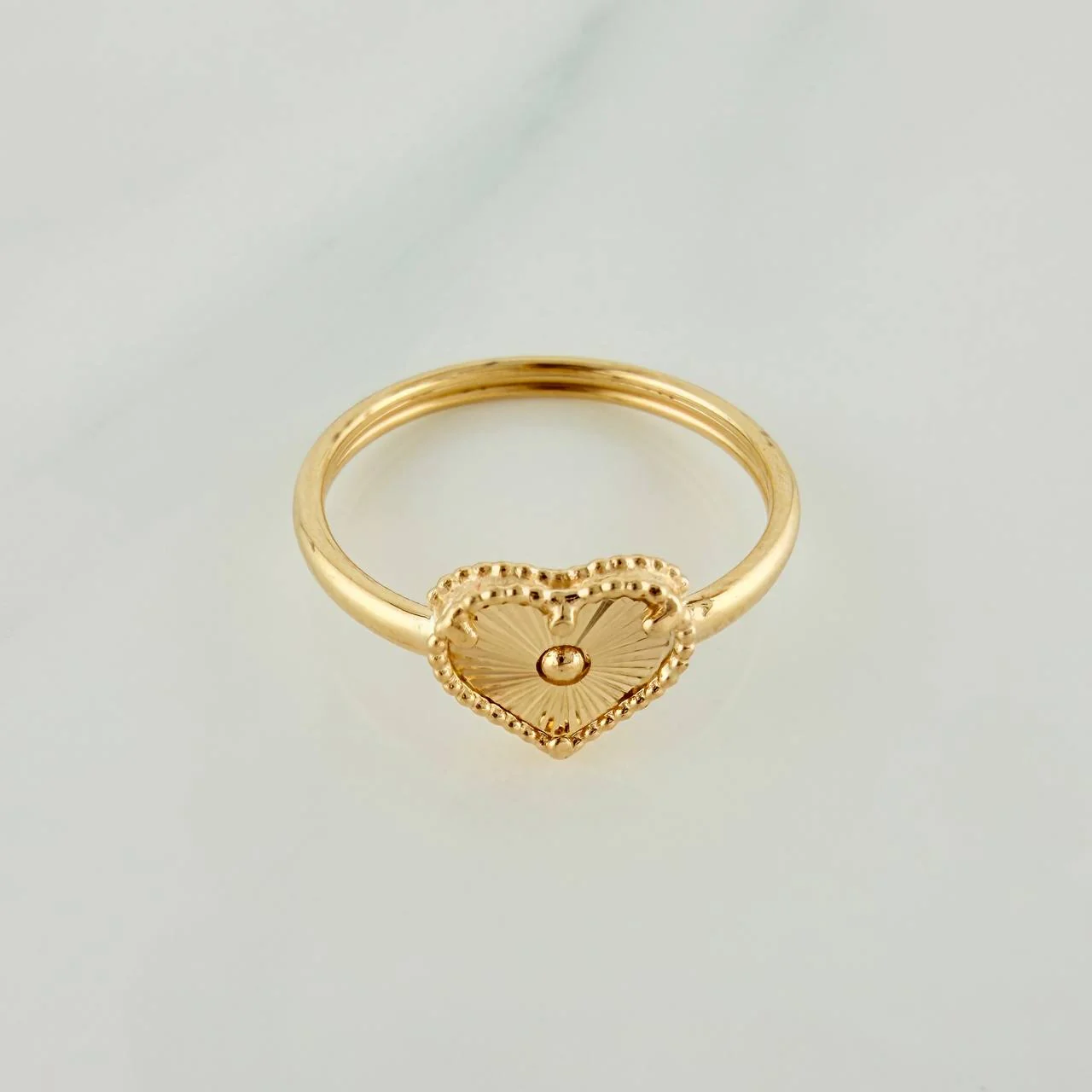 Anillo Corazon 1.2gr / T9 1/4 / Oro Amarillo 18K &