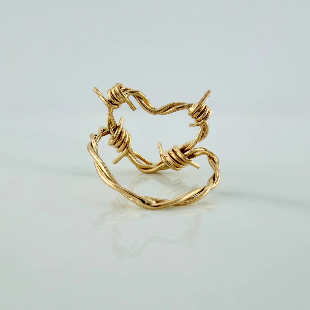 Anillo Corazon Alambrado 2.2gr / T3 1/2 / Oro Amarillo 18K $ - Image 3