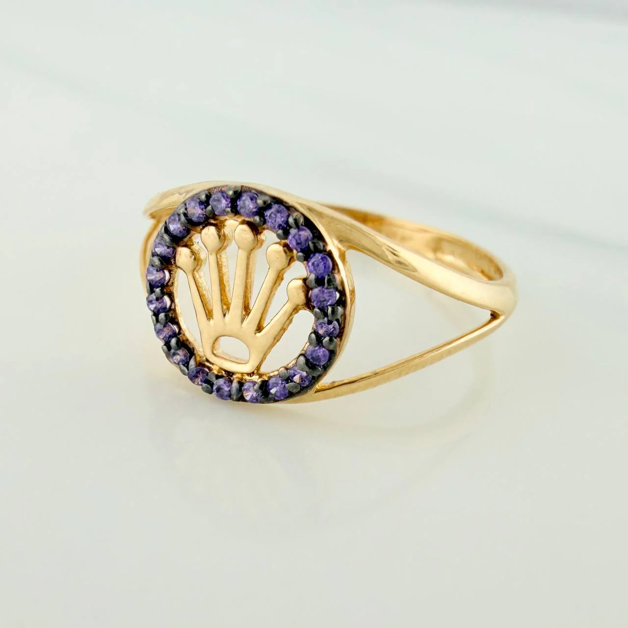 Anillo Corona 1.7gr / T7 1/2 / Dos Oros Negro Amarillo 18K $ - Image 3