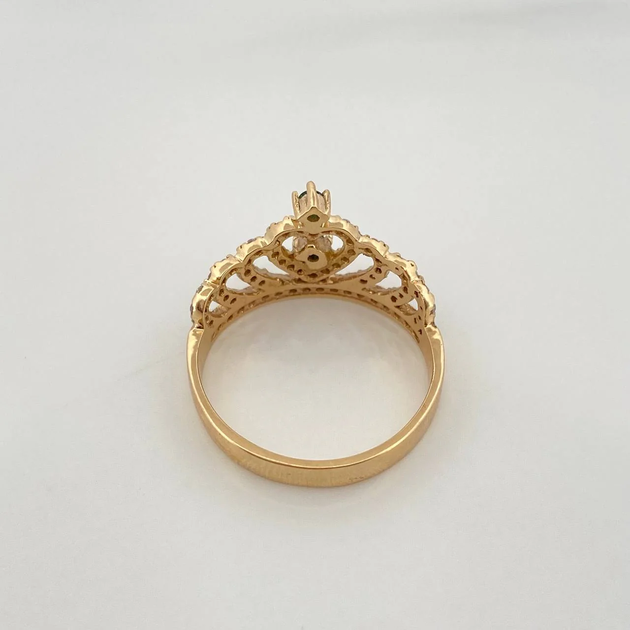 Anillo Corona 3.2gr / T6 3/4 / 3/4 in / Dos Oros Amarillo Blanco 18K $ - Image 3