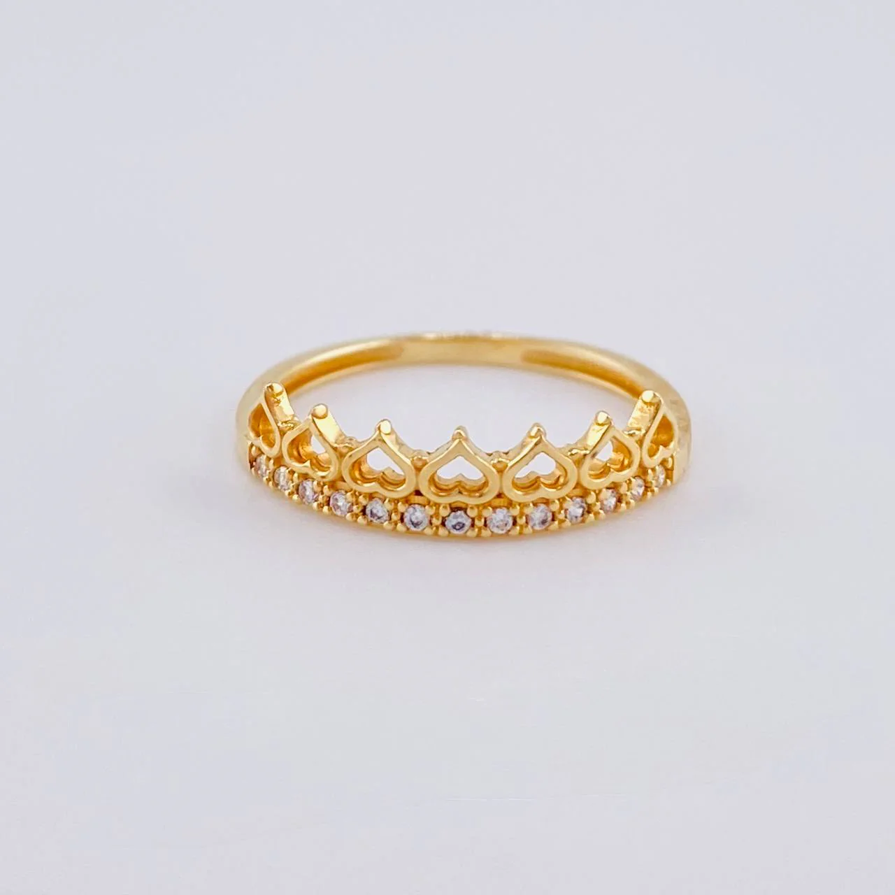 Anillo Corona Corazones 1.35 g / T6 Oro Amarillo 18K