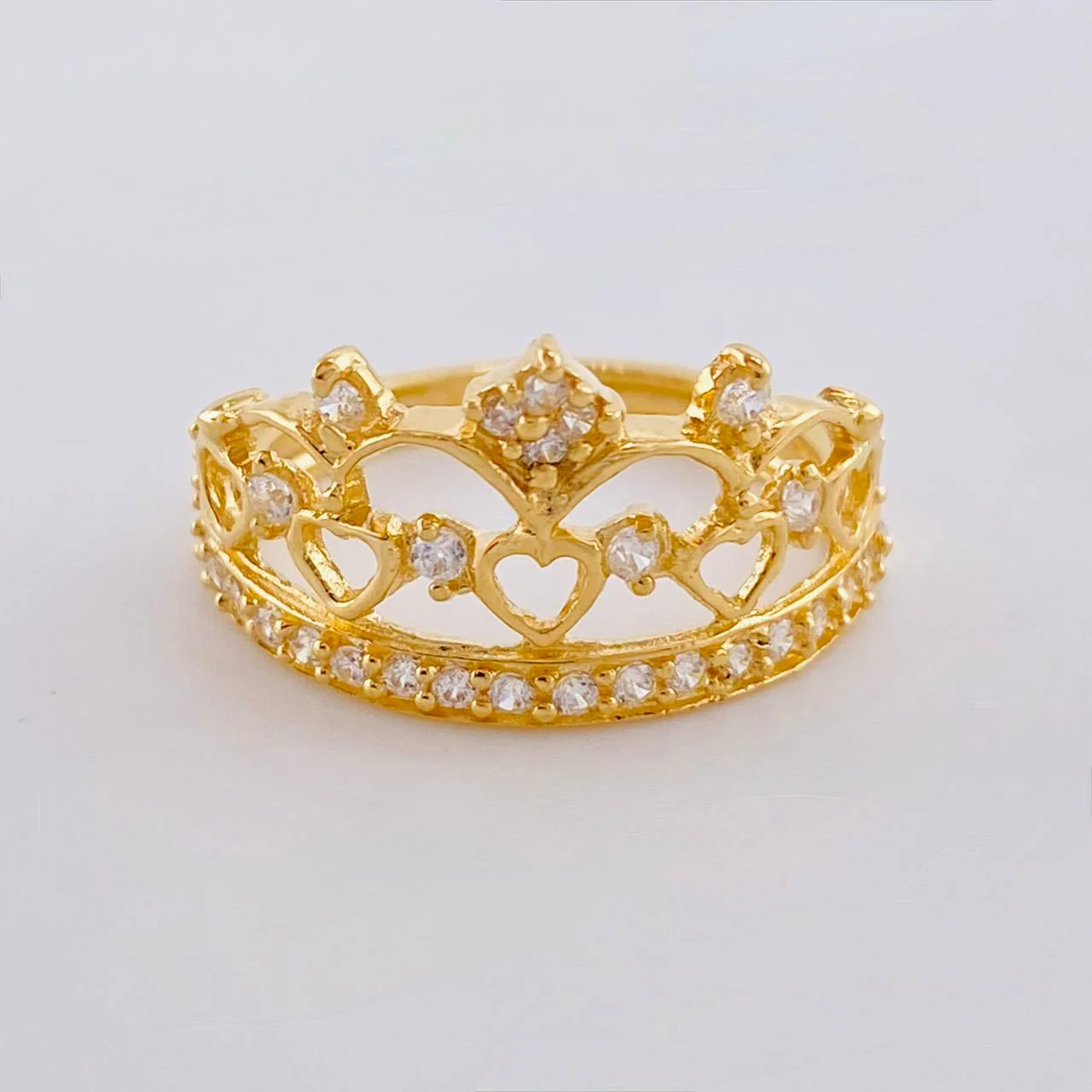 Anillo Corona Corazones 2.9 g / T6 1/4 Oro Amarillo 18K