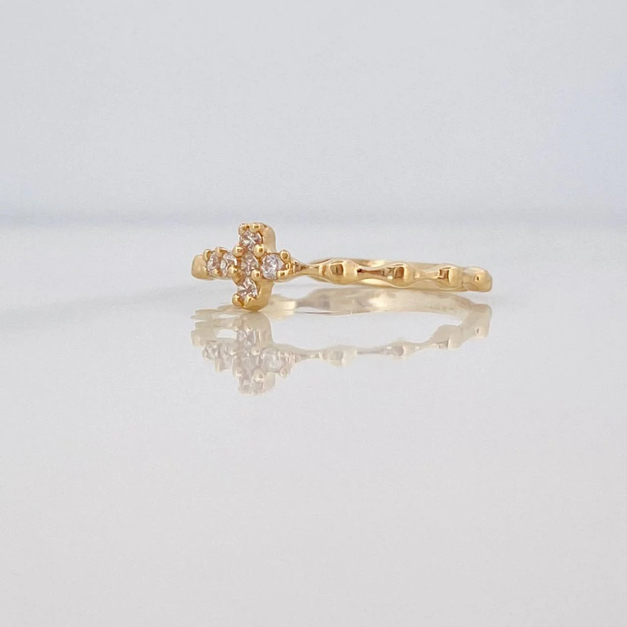 Anillo Cruz 1.15g / T5 1/4 Oro Amarillo 18K - Image 3