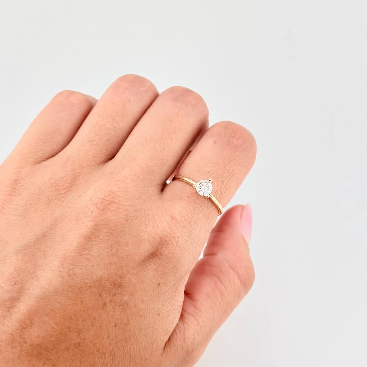 Anillo Dorotea 1.85 g / T7 Oro Amarillo 18K - Image 4