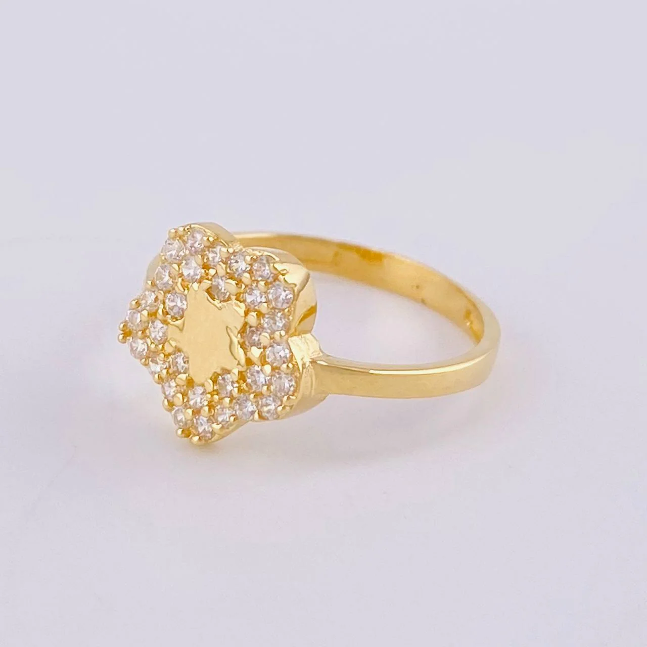 Anillo Estrella En Flor 2 g / T6 Oro Amarillo 18K - Image 2