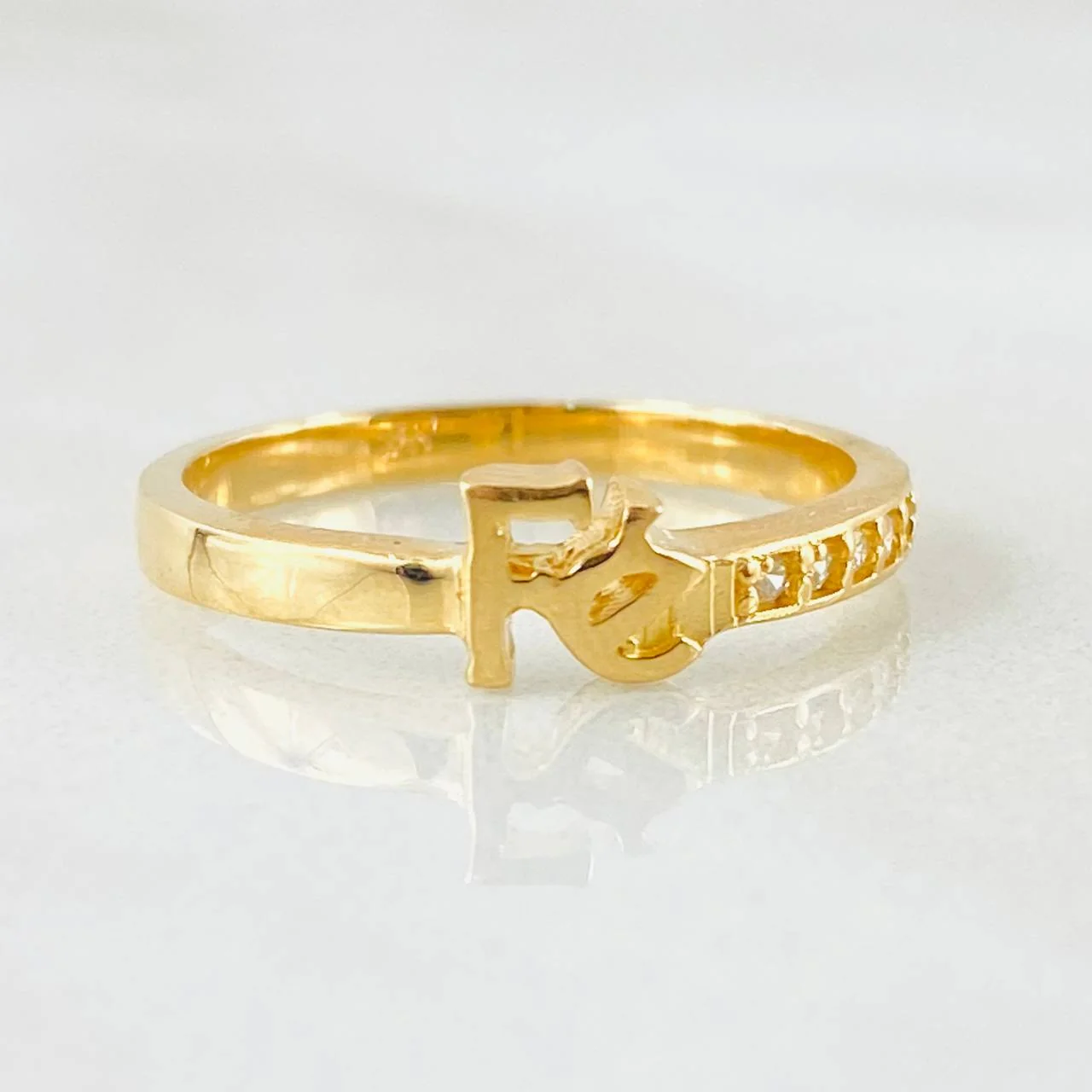 Anillo Fe 1.75 g / T7 1/2 Oro Amarillo 18K