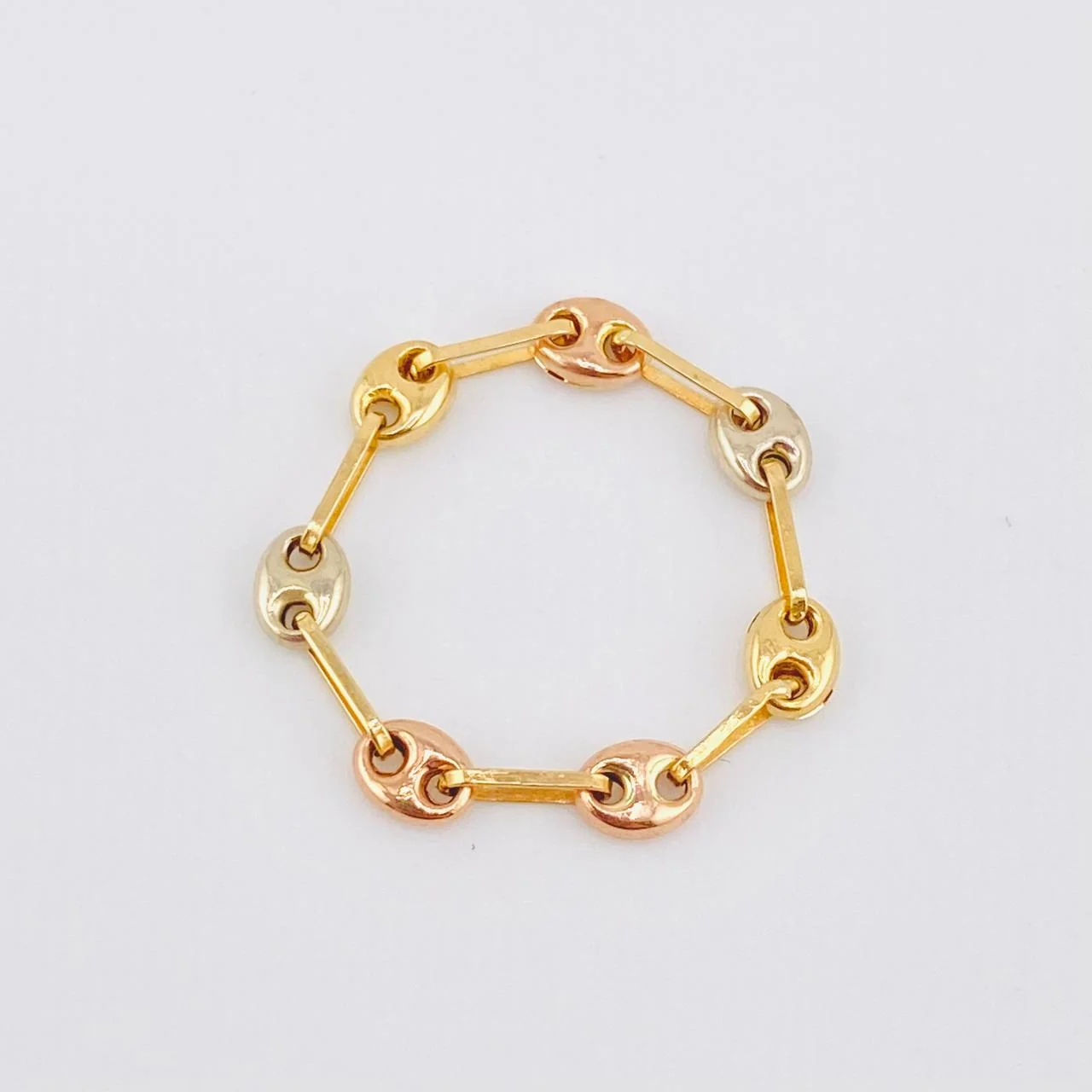 Anillo Gc 0.55gr / T4 3/4-T4 1/2 / 3.4mm Tres Oros 18K *