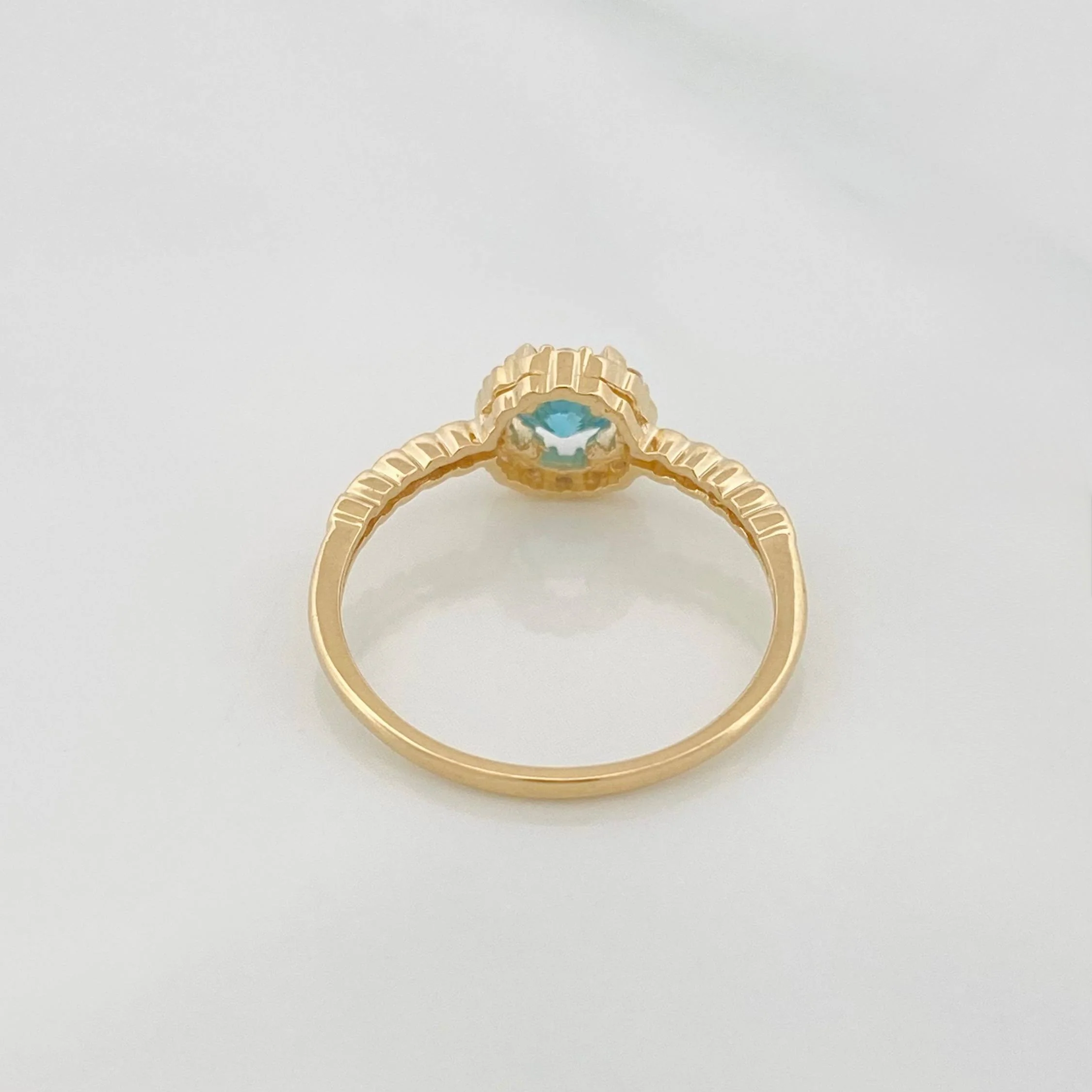 Anillo Halo 2.15 g / T7 3/4 Oro Amarillo 18K - Image 4