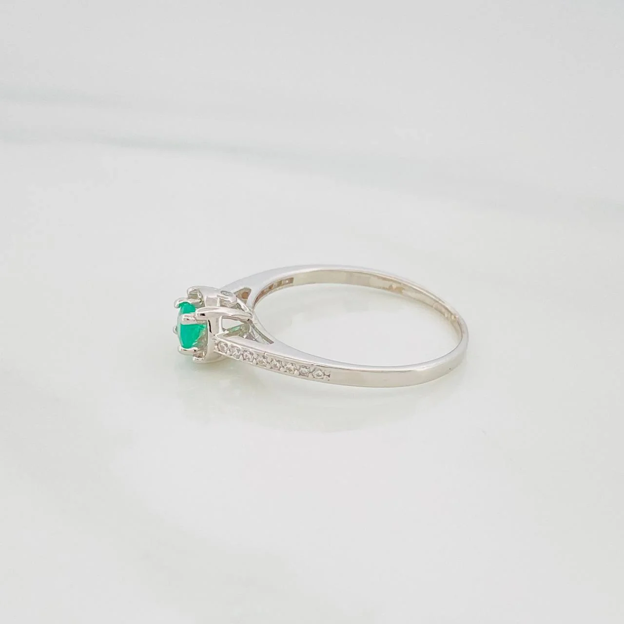 Anillo Halo Esmeralda 22Pts 1.35 g / T6 1/2 Plata 925 - Image 2