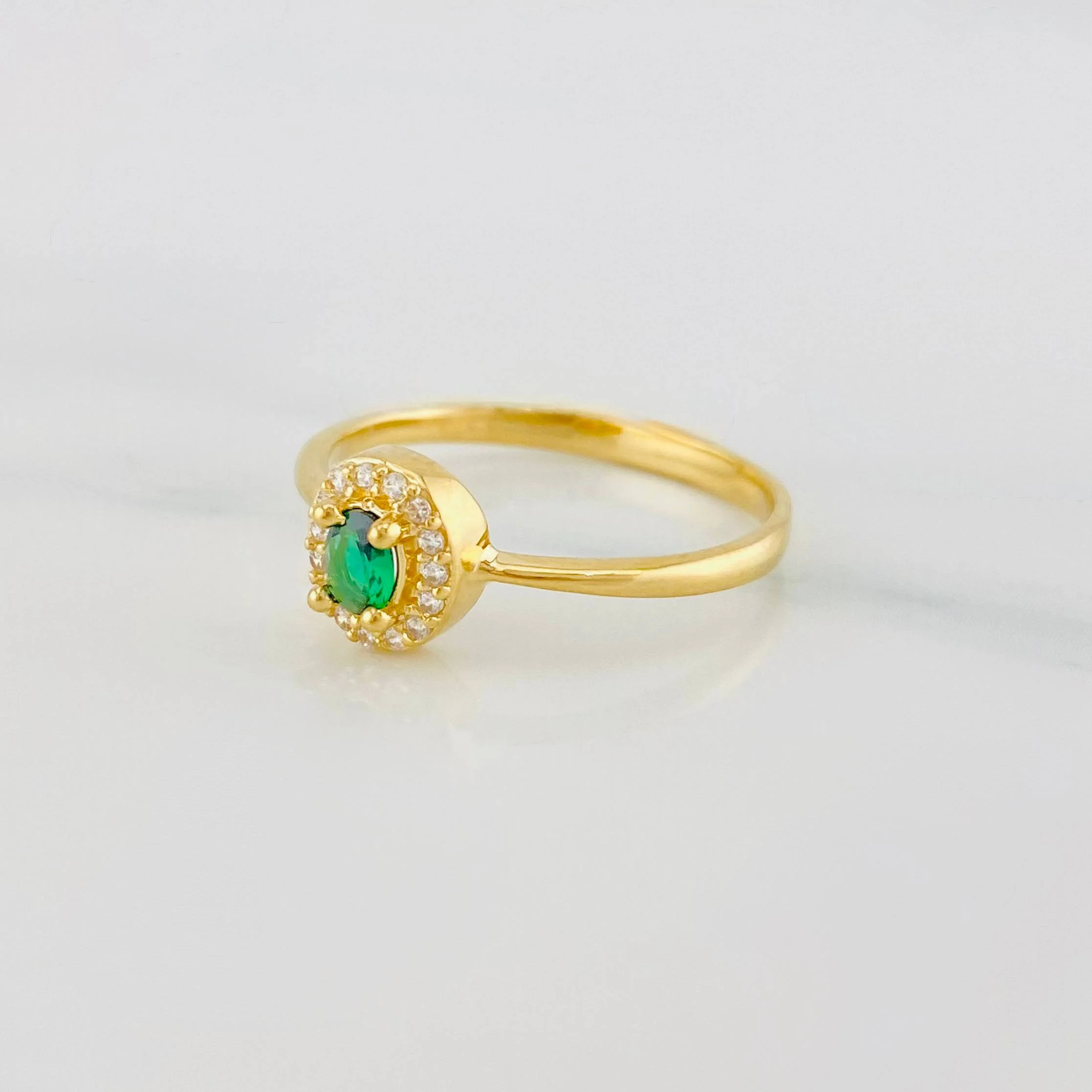 Anillo Halo Ovalado 1.95 g / T7 1/4 Oro Amarillo 18K - Image 2