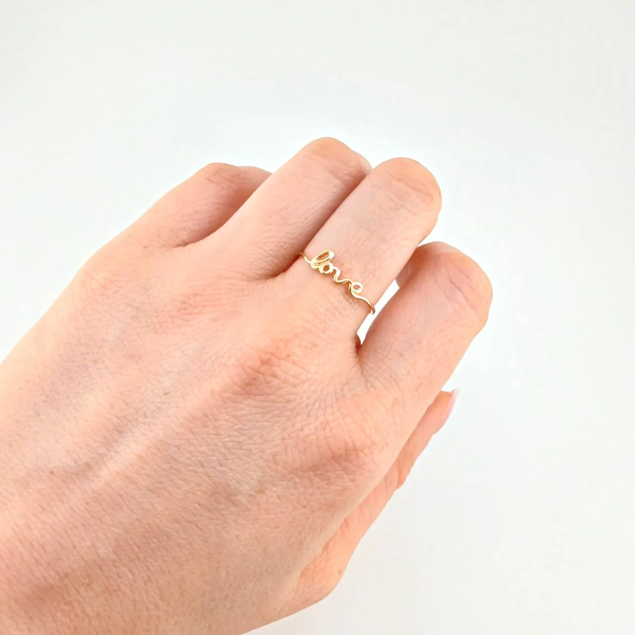 Anillo Love 0.95 g / T7 1/4 Oro Amarillo 18K - Image 4
