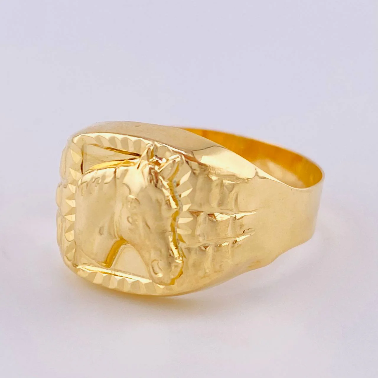 Anillo Sello Caballo Imperial 3.35 g / T11 Oro Amarillo 18K - Image 3