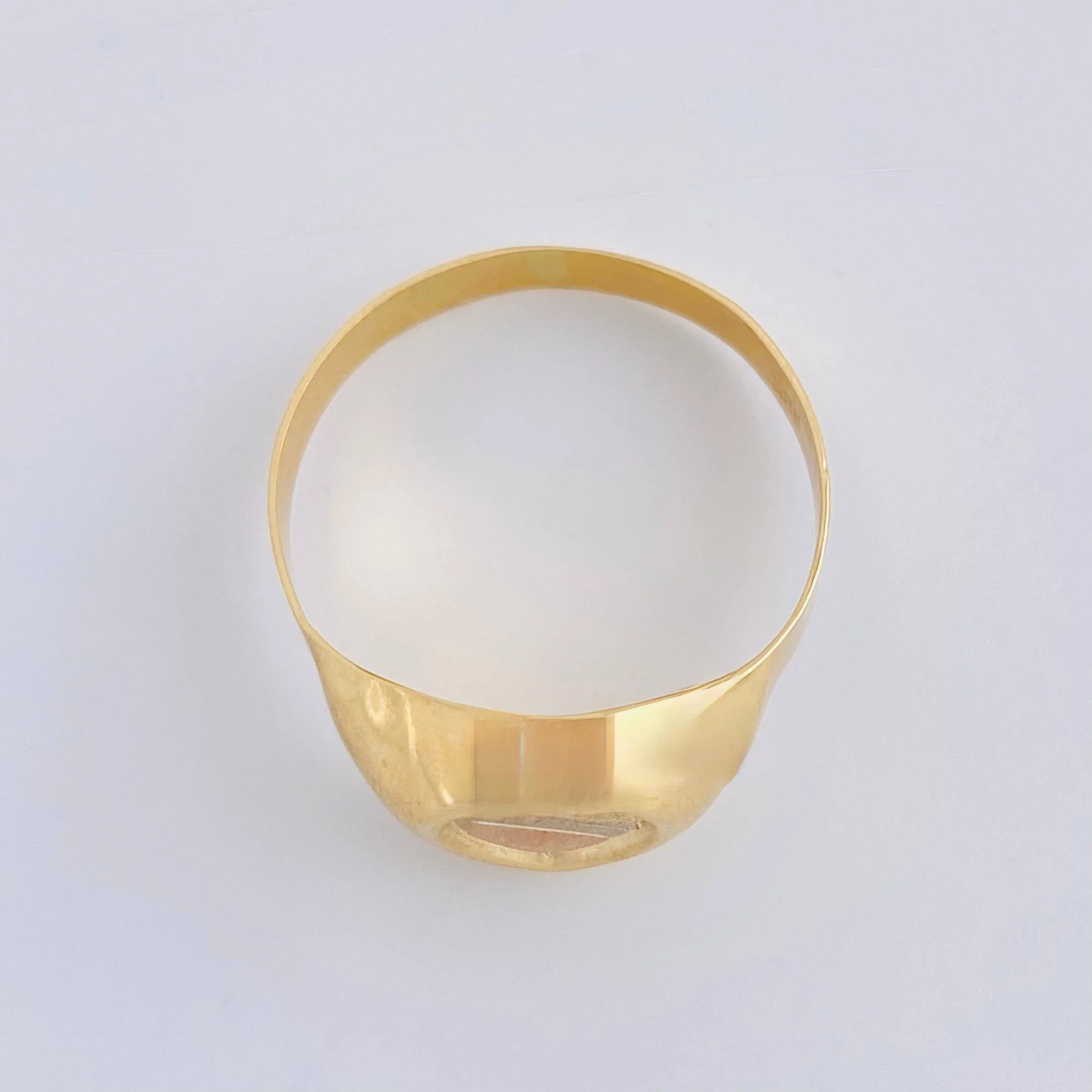 Anillo Sello Corazon 1.75gr / T8 1/2 / Tres Oros 18K - Image 3