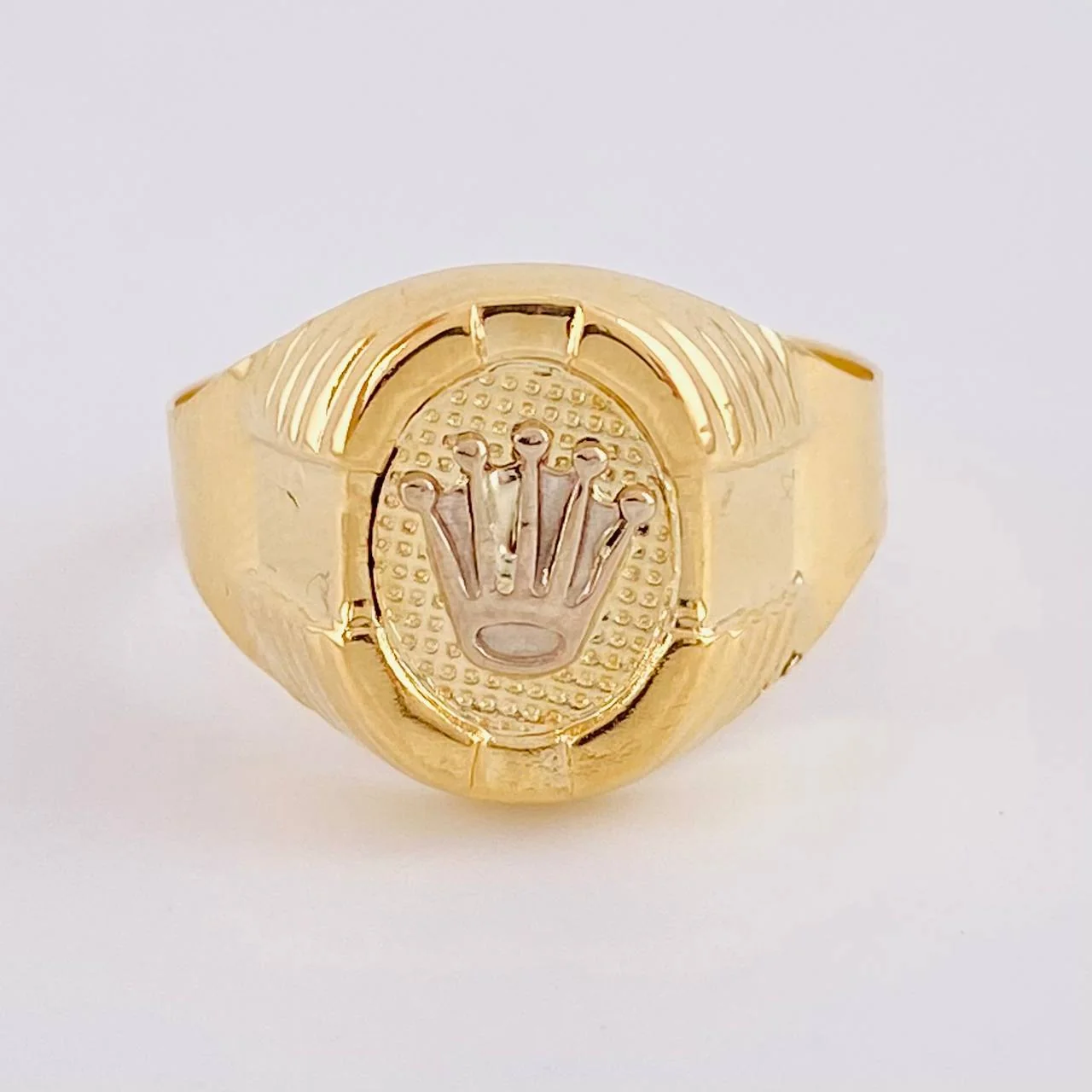 Anillo Sello Corona Ovalado Con Marco 3.7 g / T10 1/2 Dos Oros Amarillo Blanco 18K