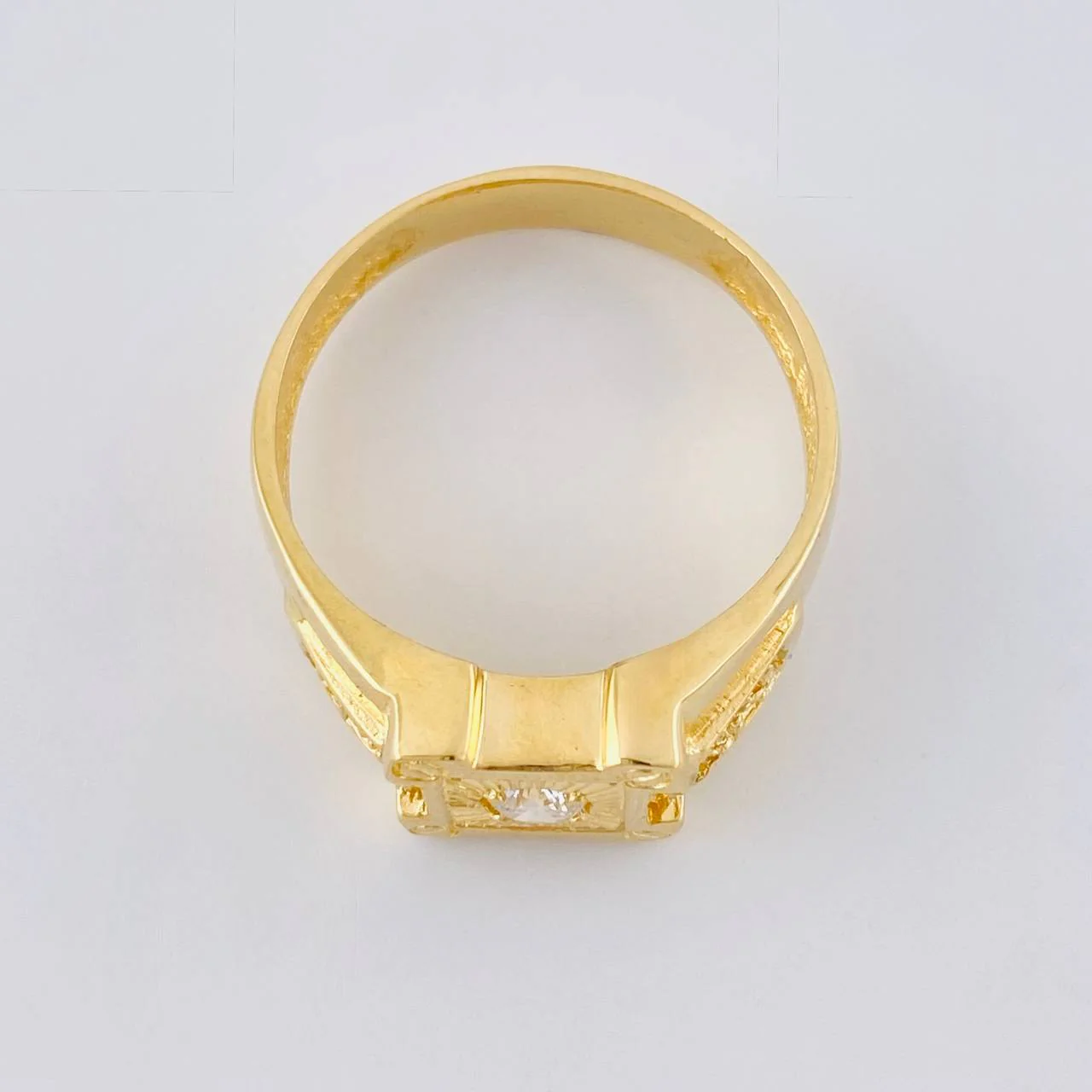 Anillo Sello Cuadrado Basteado 5.55 g / T10 Oro Amarillo 18K - Image 3