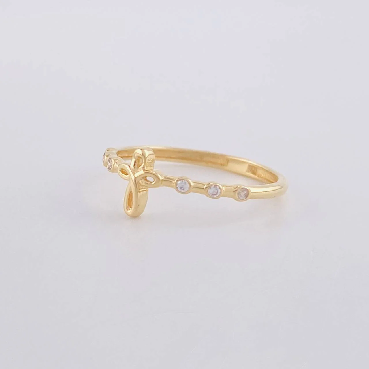 Anillo Silueta cruz 1.3g / T7 Oro Amarillo 18K - Image 2