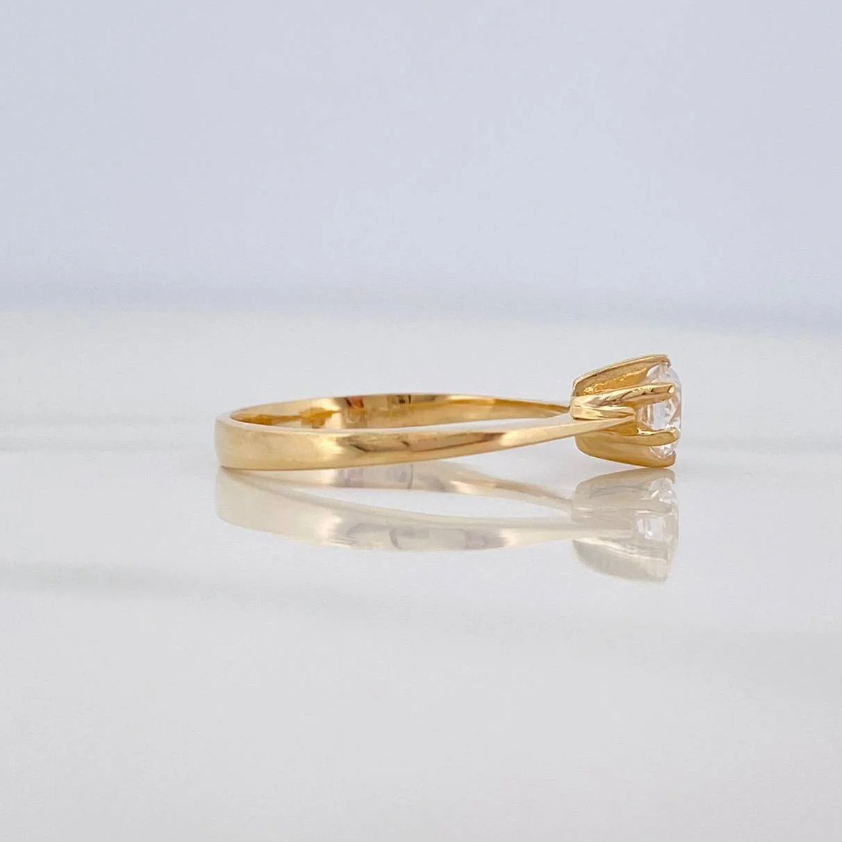 Anillo Solitario 2.2 g / T5 1/4 Oro Amarillo 18K - Image 3
