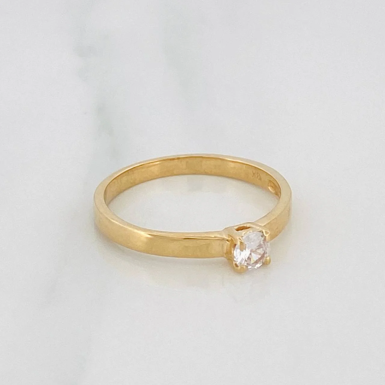 Anillo Solitario 2.5g / T7 3/4 Oro Amarillo 18K - Image 4