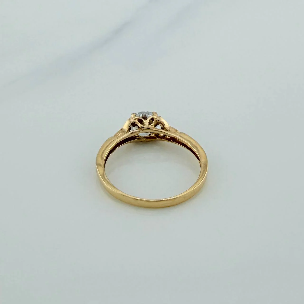 Anillo Solitario Churumbela 1.8gr / T5 3/4 / Dos Oros Amarillo Blanco 18K % - Image 3