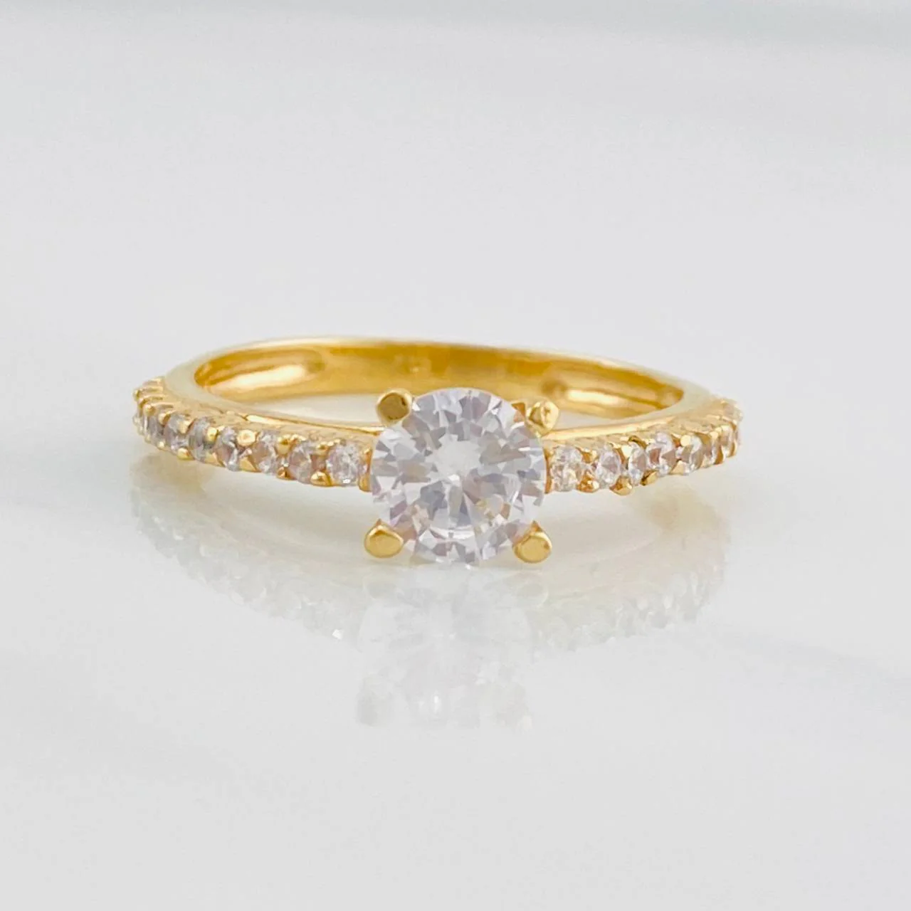 Anillo Solitario Churumbela 2.5g / T6 3/4 Oro Amarillo 18K