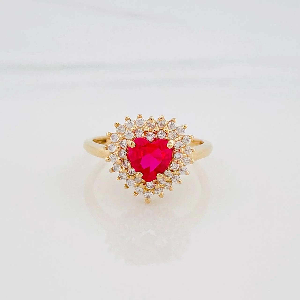 Anillo Corazon Tupido 3.05 g / T6 Oro Amarillo 18K