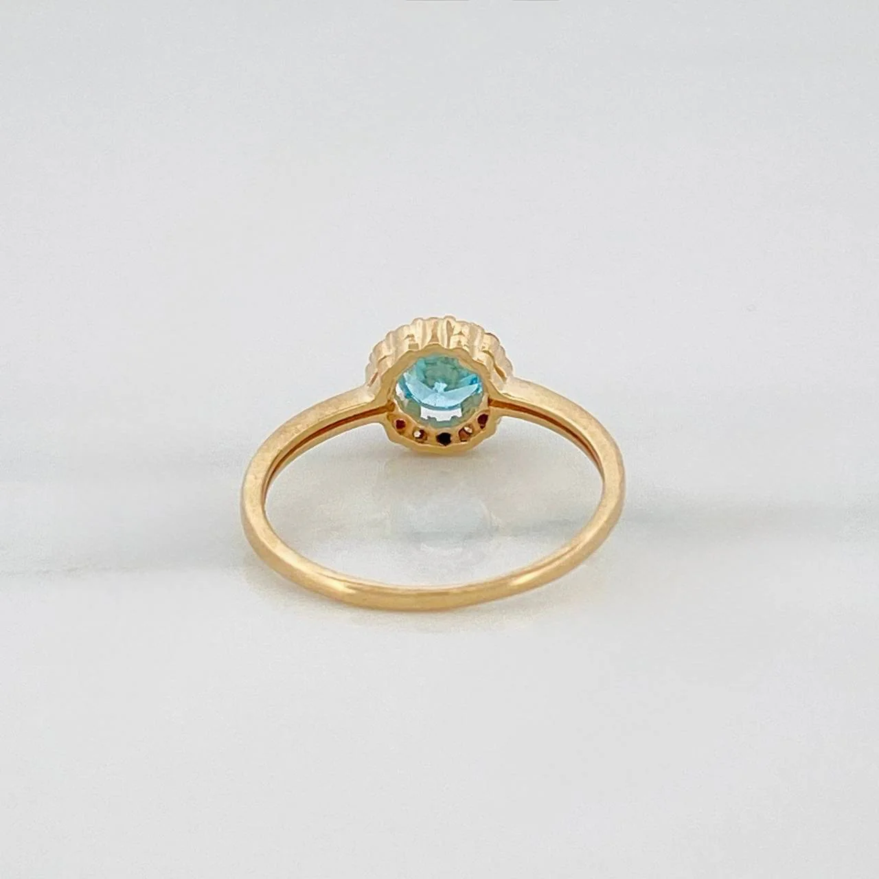 Anillo Flor Circular 1.9 g / T6 3/4 Oro Amarillo 18K - Image 4
