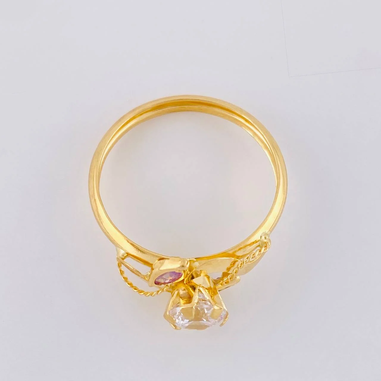 Anillo Solitario Flor De Cristal 1.7 g / T9 Oro Amarillo 18K - Image 3