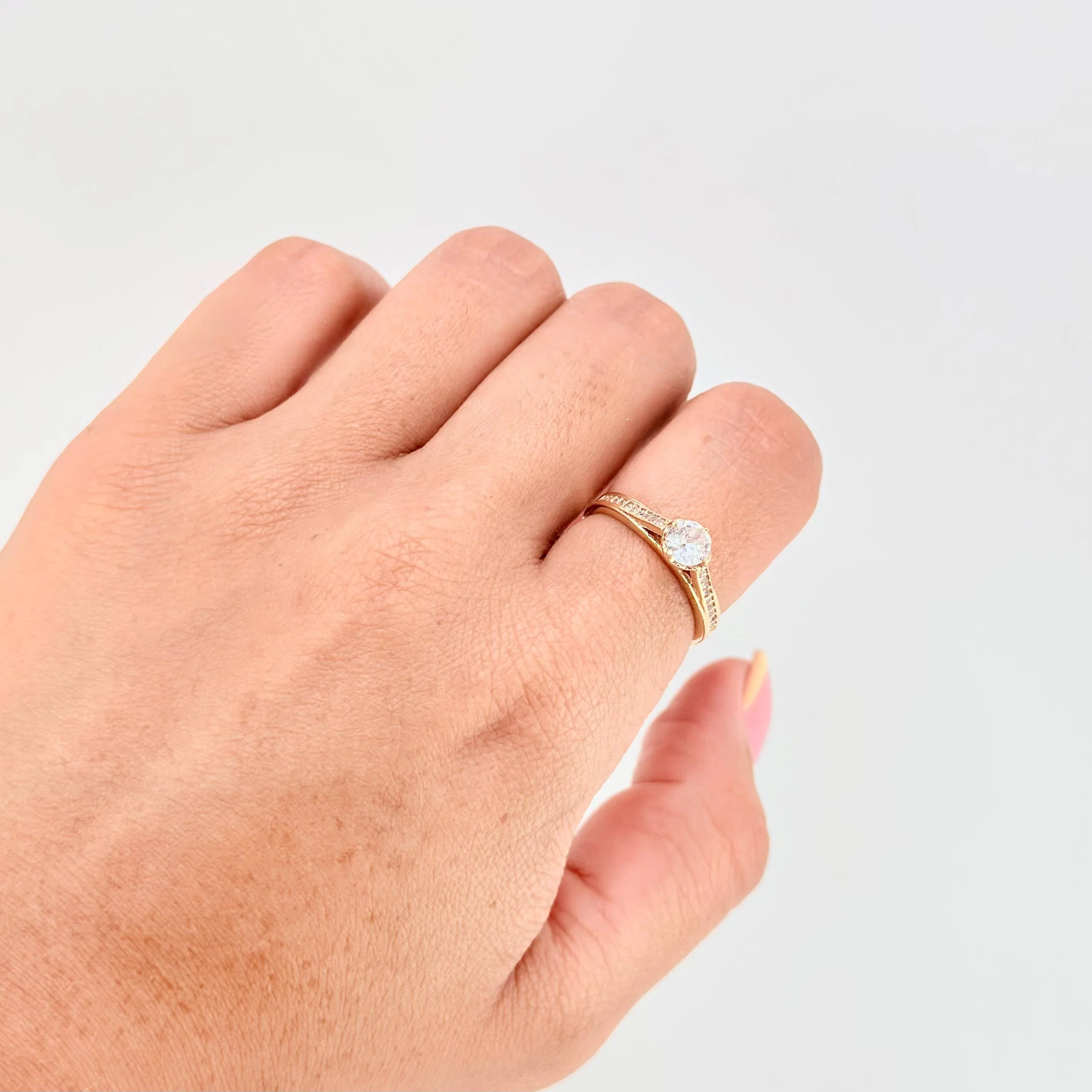Anillo Solitario Puente 2.3 g / T6 1/2 Dos Oros Amarillo Blanco 18K - Image 4