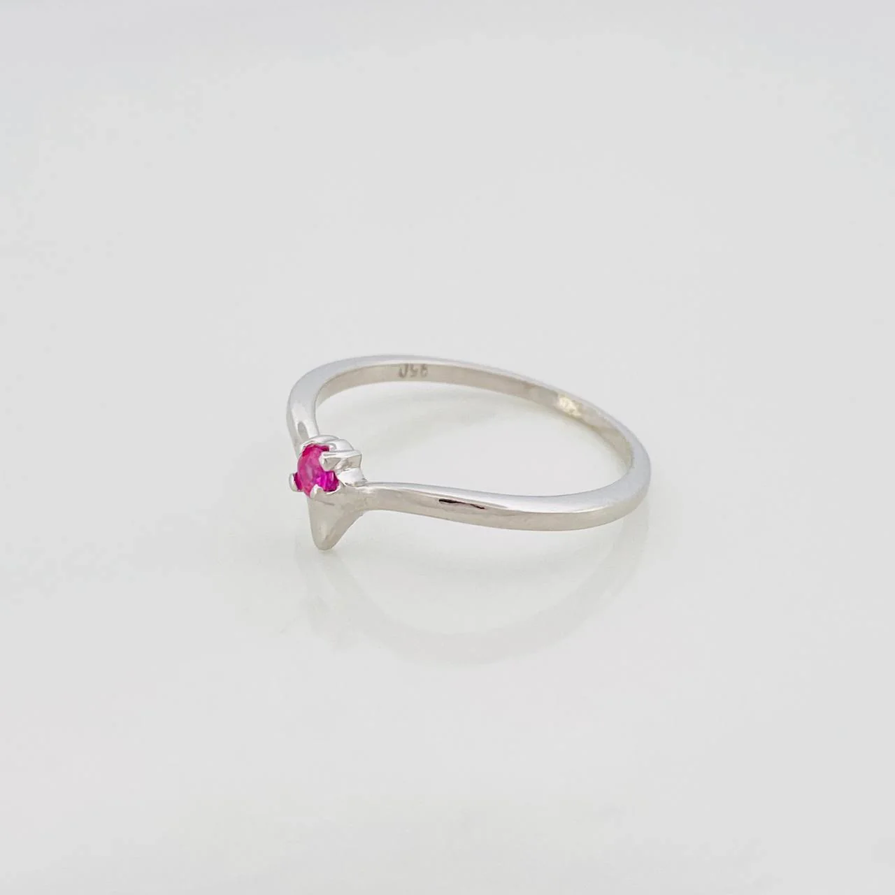 Anillo Tiara Rubí 06 Pts 1.05 g / T6 Plata 925 - Image 2