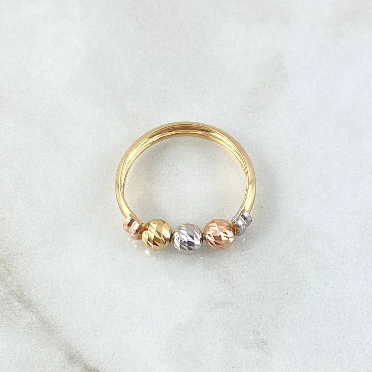 Anillo Trio De Bolas 1.55gr / T6 3/4 / 5mm Bolas Diamantadas Tres Oros 18K © - Image 2