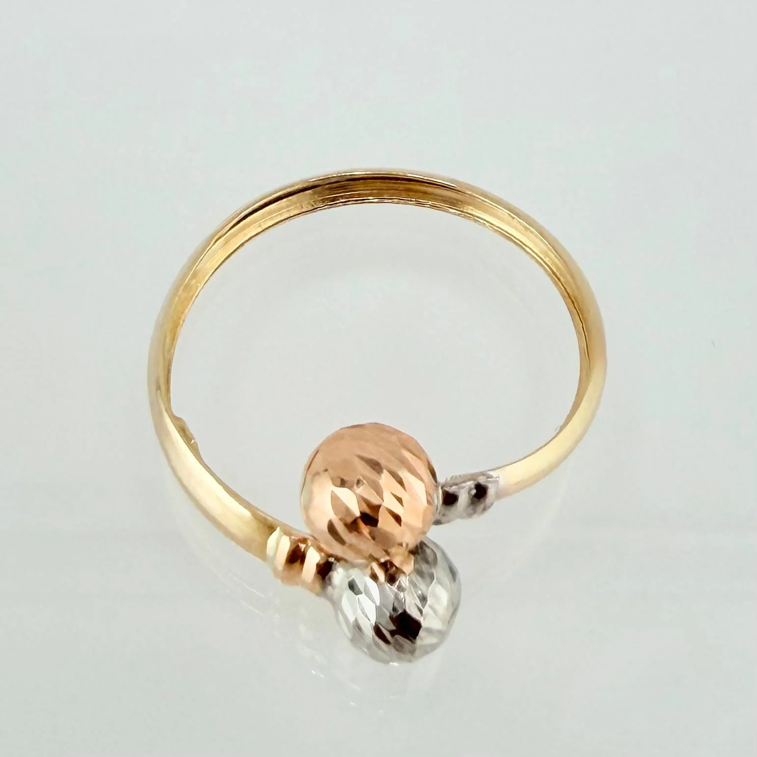 Anillo Tu Y Yo Diamantado 2.15gr / T7 1/2 / Tres Oros 18K © - Image 3
