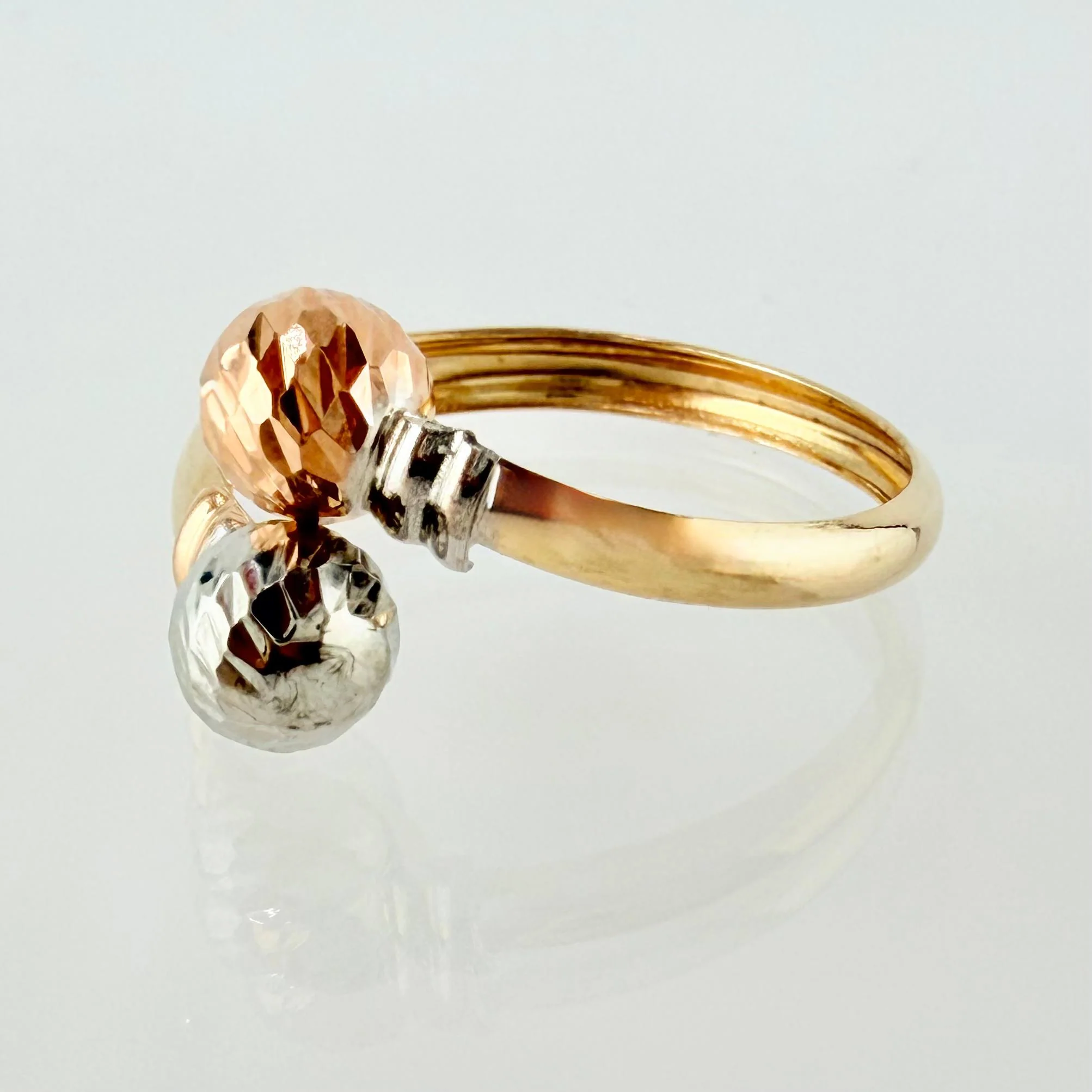 Anillo Tu Y Yo Diamantado 2.15gr / T8 3/4 / Tres Oros 18K * - Image 2