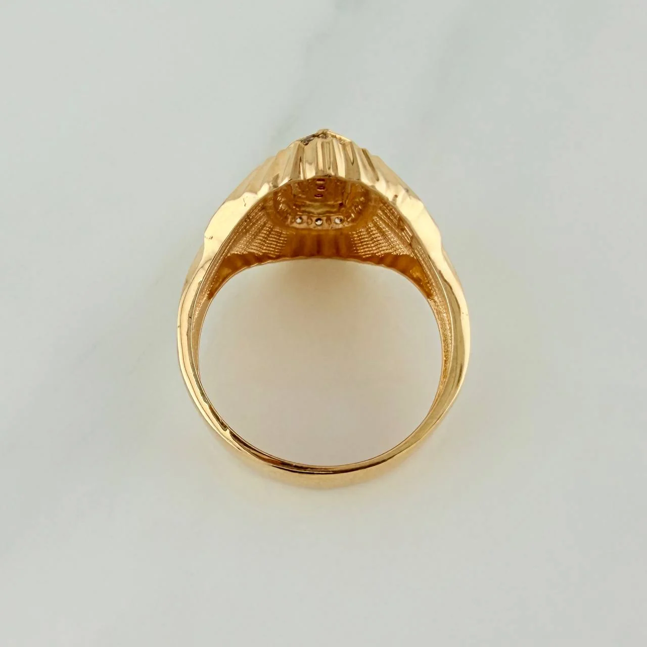 Anillo Virgen Guadalupe 4.55 g / T6 Oro Amarillo 18K - Image 2