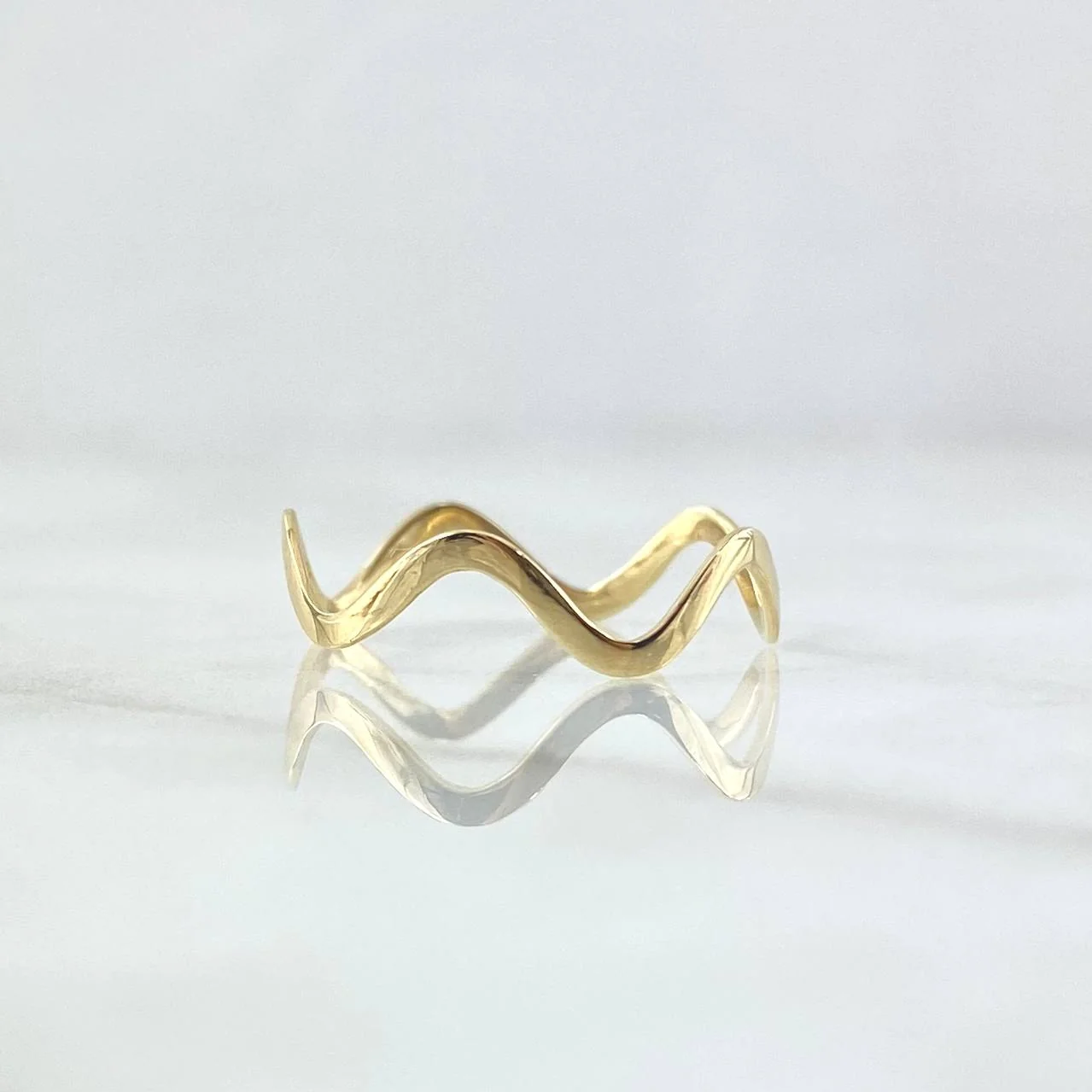 Anillo Zig-Zag 0.8 g / T4 3/4 Oro Amarillo 18K