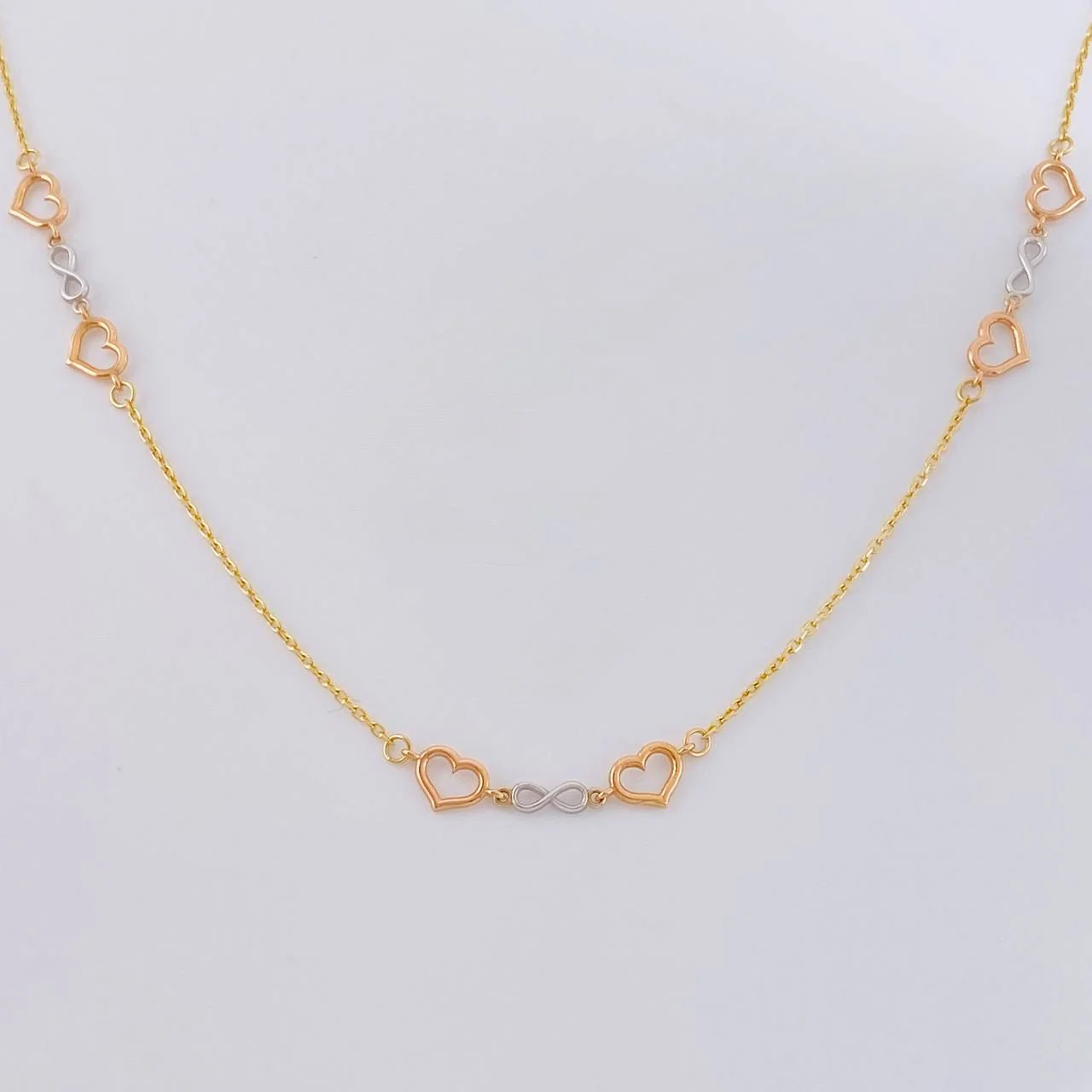 Cadena Aro Seguido Amor Infinito 2.6g / 18 in / 1.05mm Tres Oros 18K