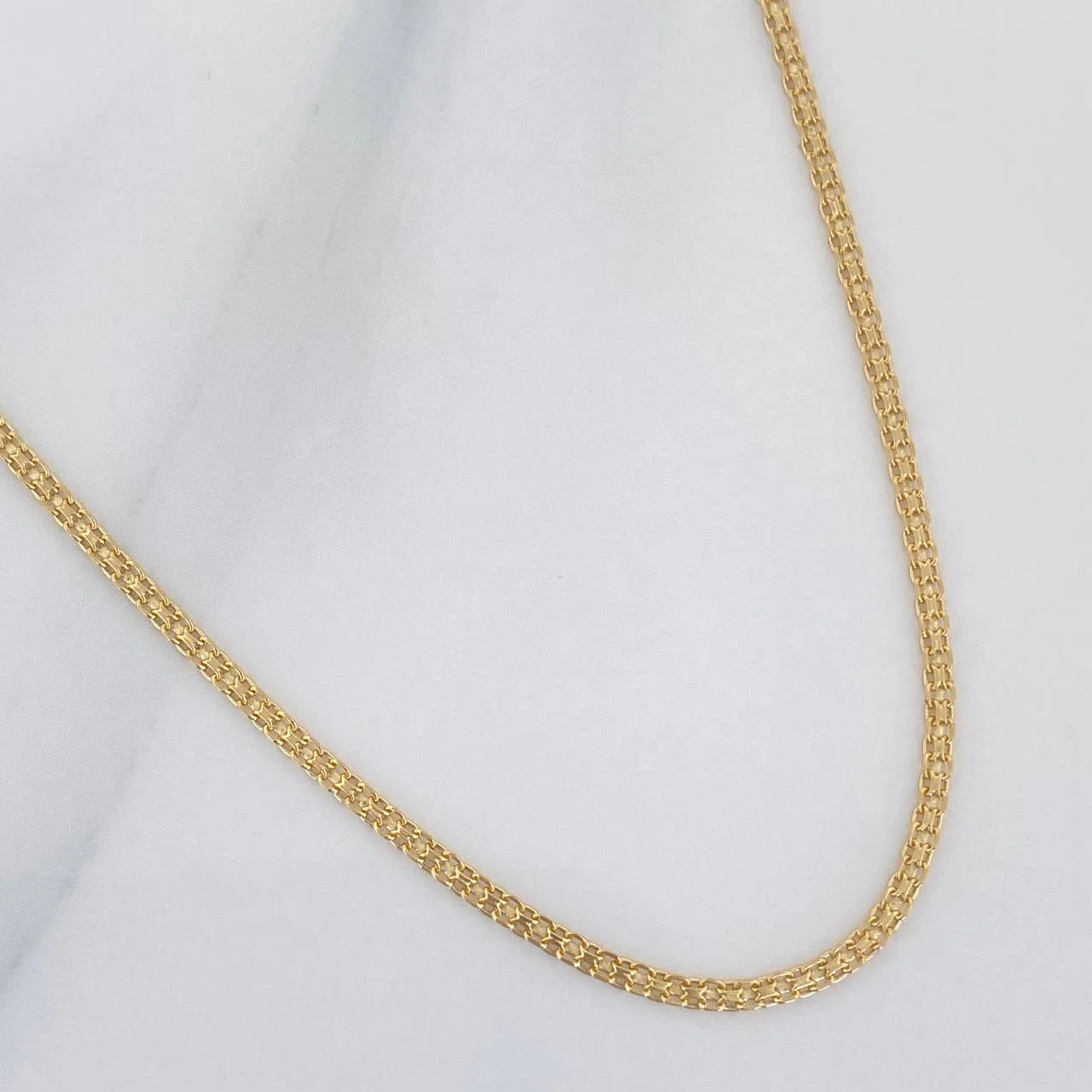Cadena China 2.45 g / 18 in / 0.5 mm Oro Amarillo 18K