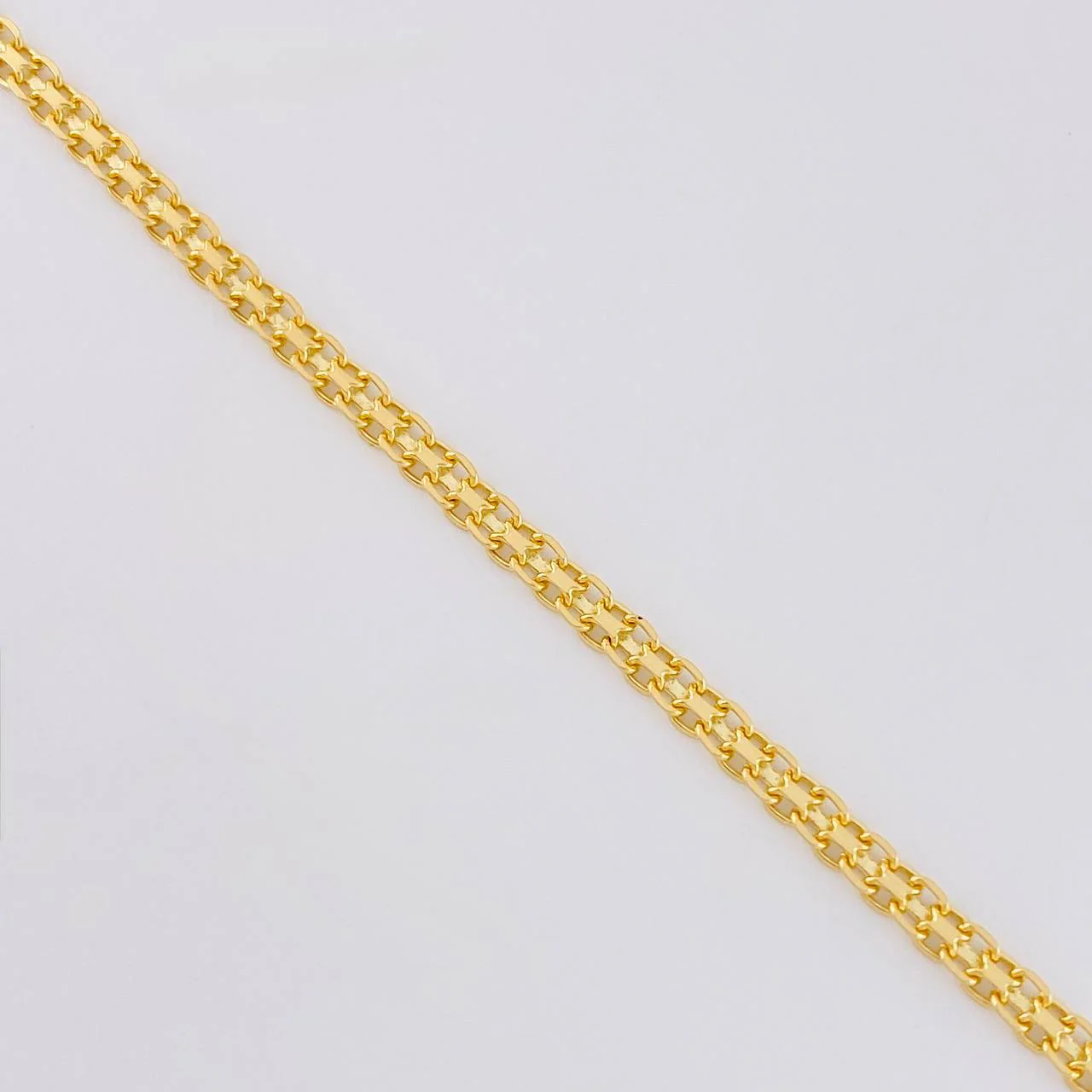 Cadena China 5.6 g / 17 3/4 in / 2.4 mm Oro Amarillo 18K - Image 3