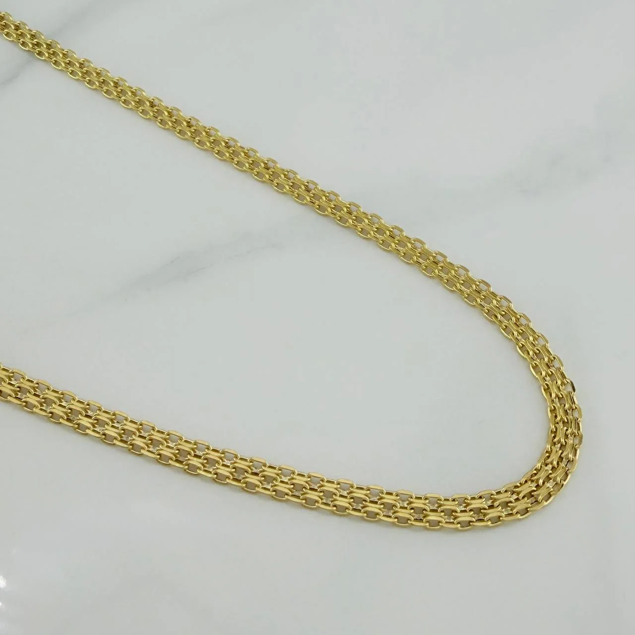 Cadena China 5.65 g / 23 1/2 in / 3.3 mm Oro Amarillo 18K