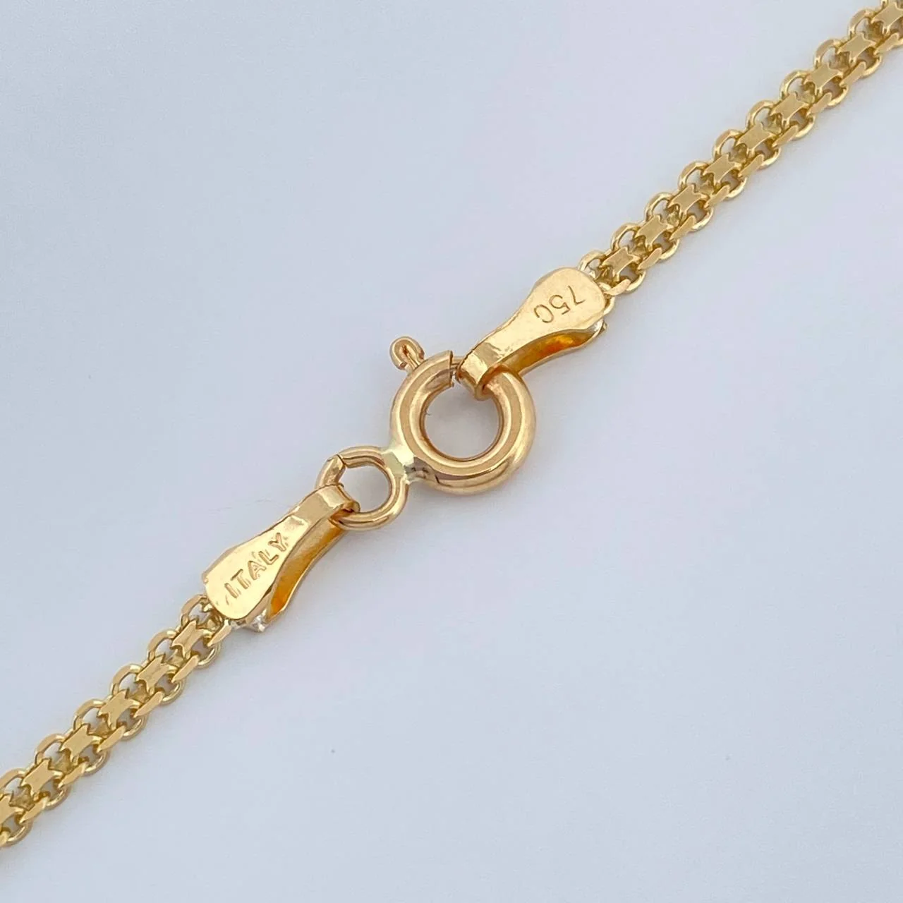 Cadena China 5.8 g / 23 3/4 in / 2 mm Oro Amarillo 18K - Image 2
