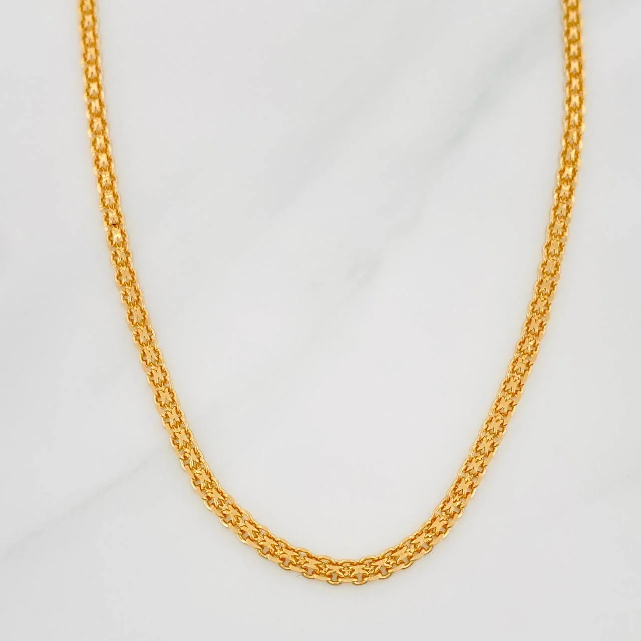 Cadena China 7.05g / 22 in / 2mm Oro Amarillo 18K