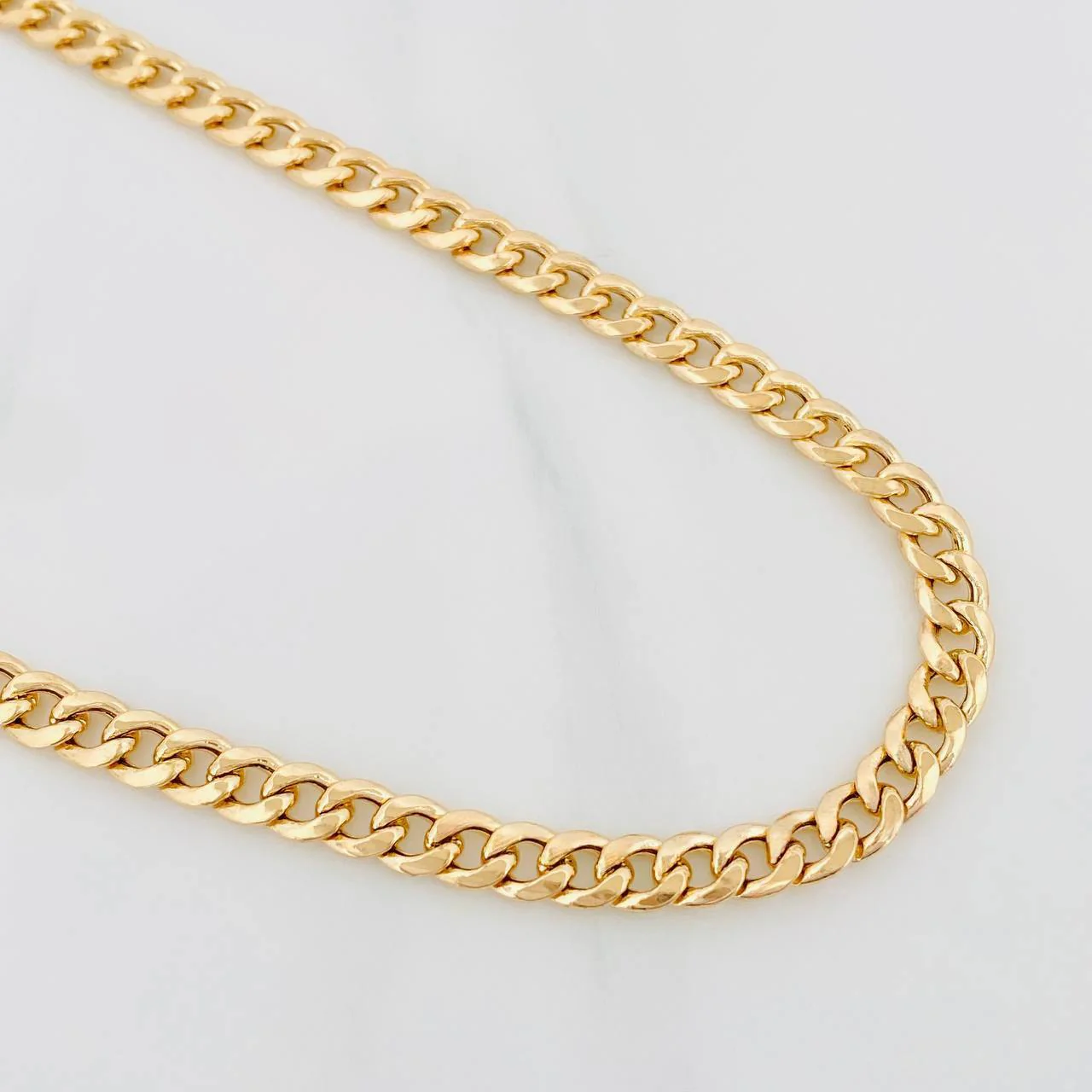 Cadena Cubana 19.1 g / 23 1/2 in / 5.15 mm Oro Amarillo 18K - Image 2