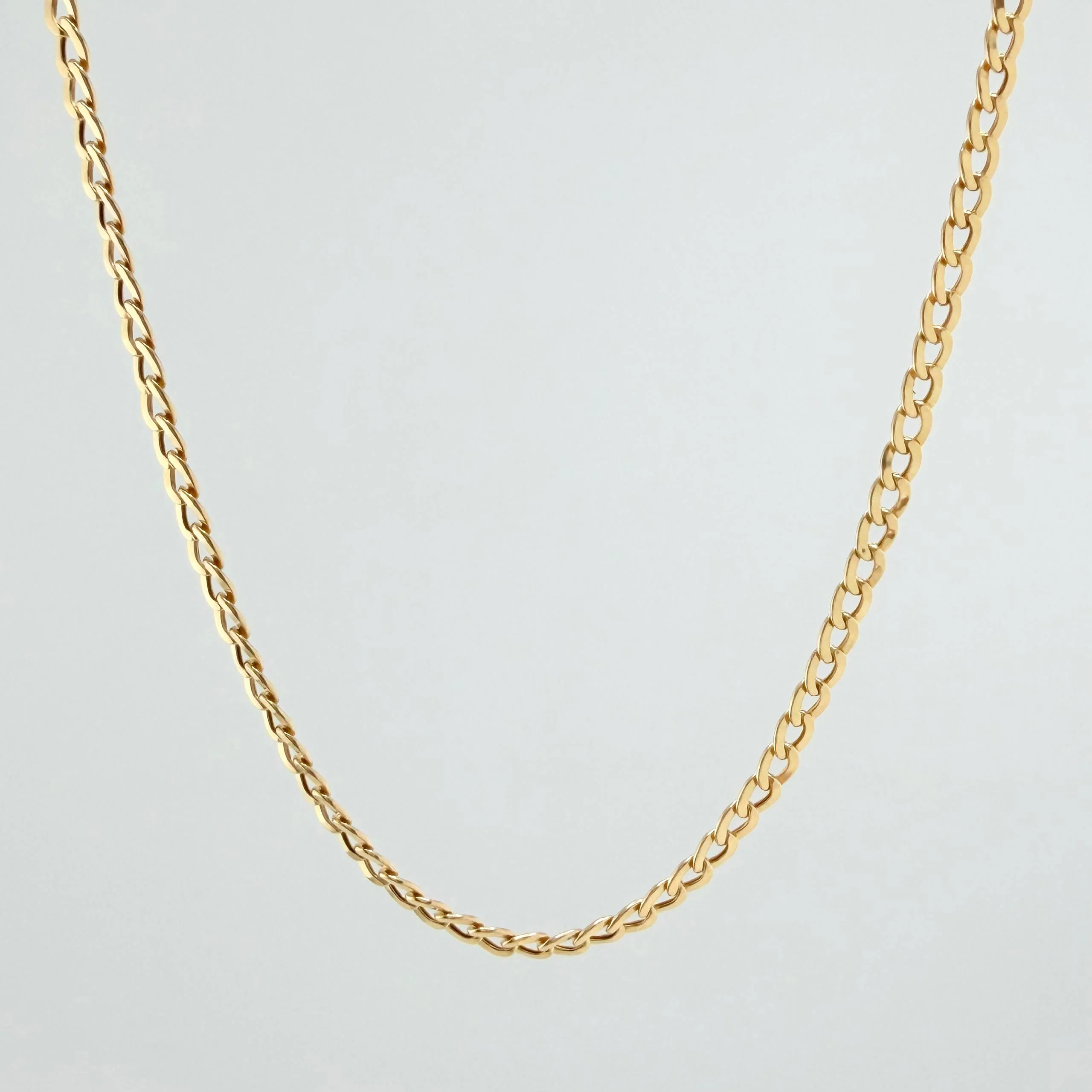 Cadena Cubana 2.2 g / 17 3/4 in / 2.4 mm Oro Amarillo 18K